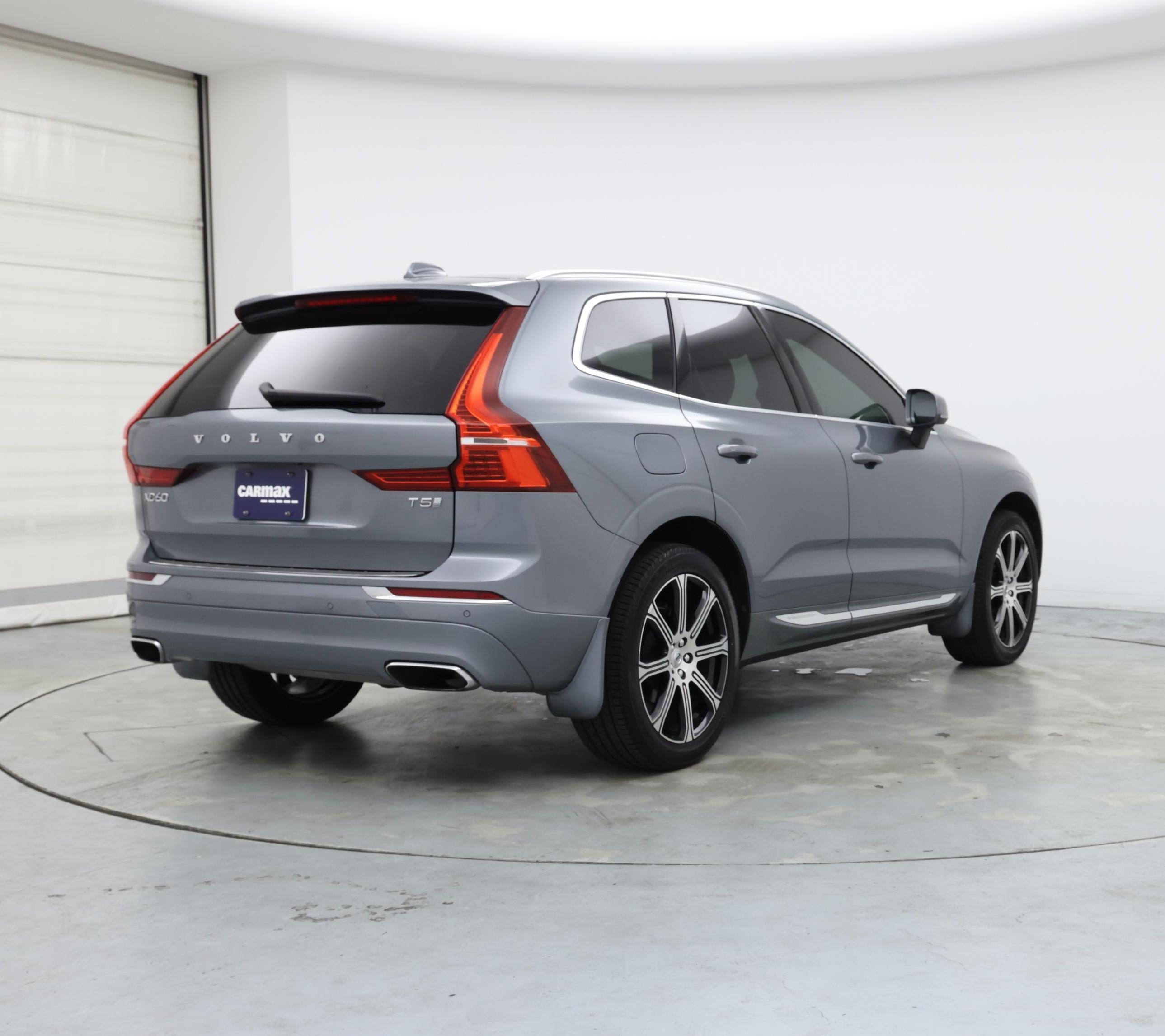 Thumbnail: 2020 Volvo XC60 - 8