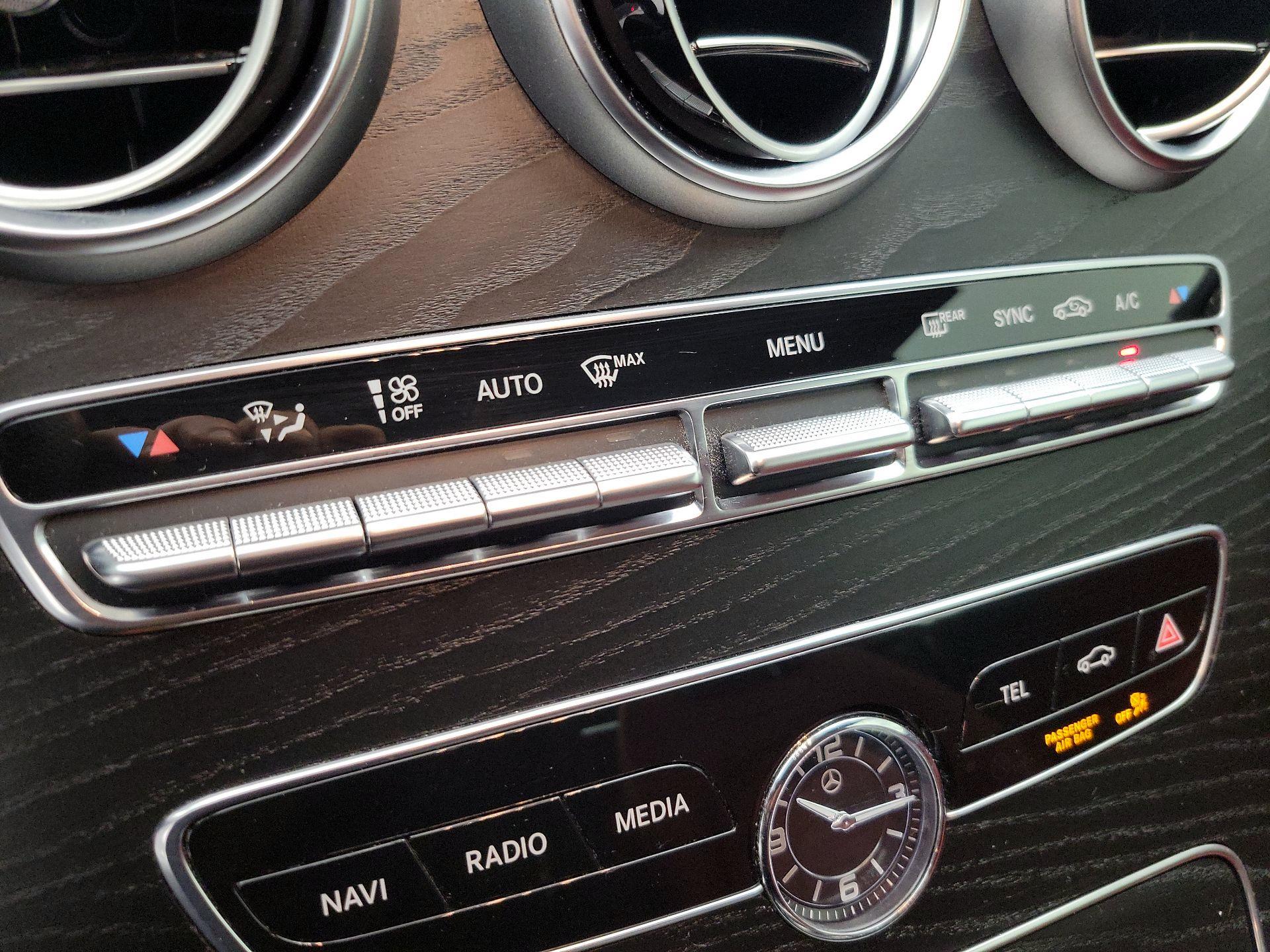 Thumbnail: 2021 Mercedes-Benz C-Class - 16