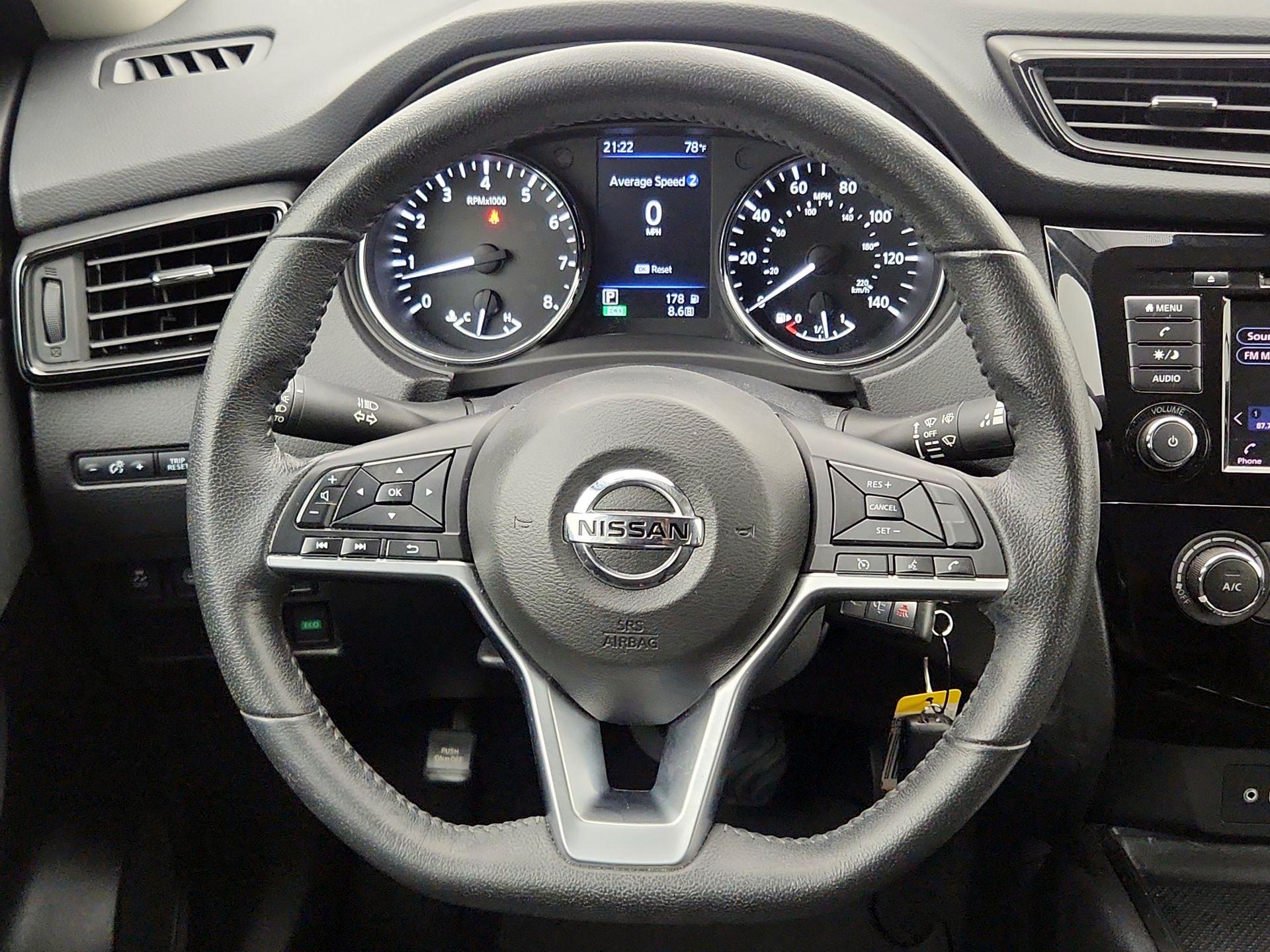 Thumbnail: 2020 Nissan Rogue - 10