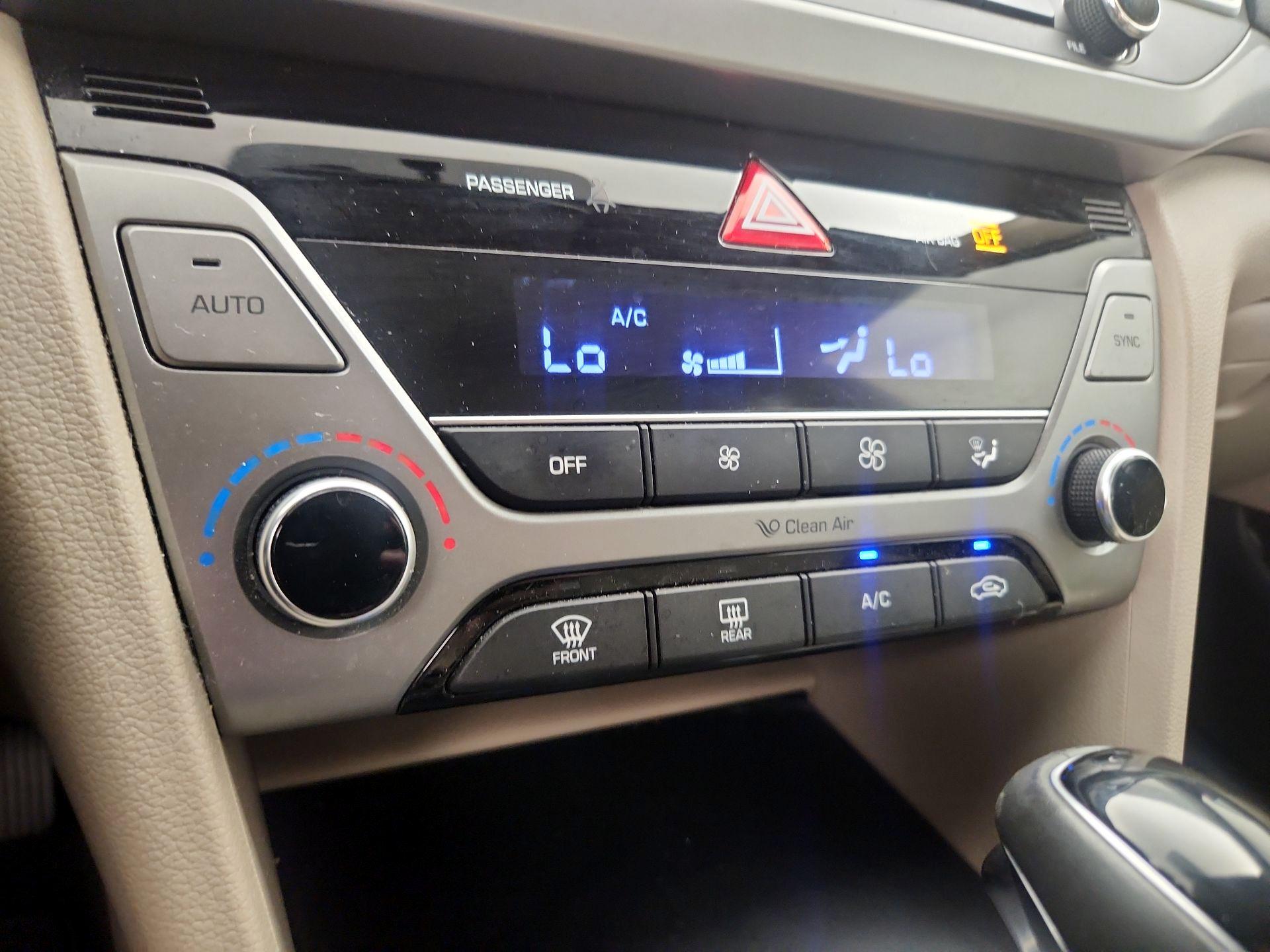 Thumbnail: 2017 Hyundai Elantra - 16