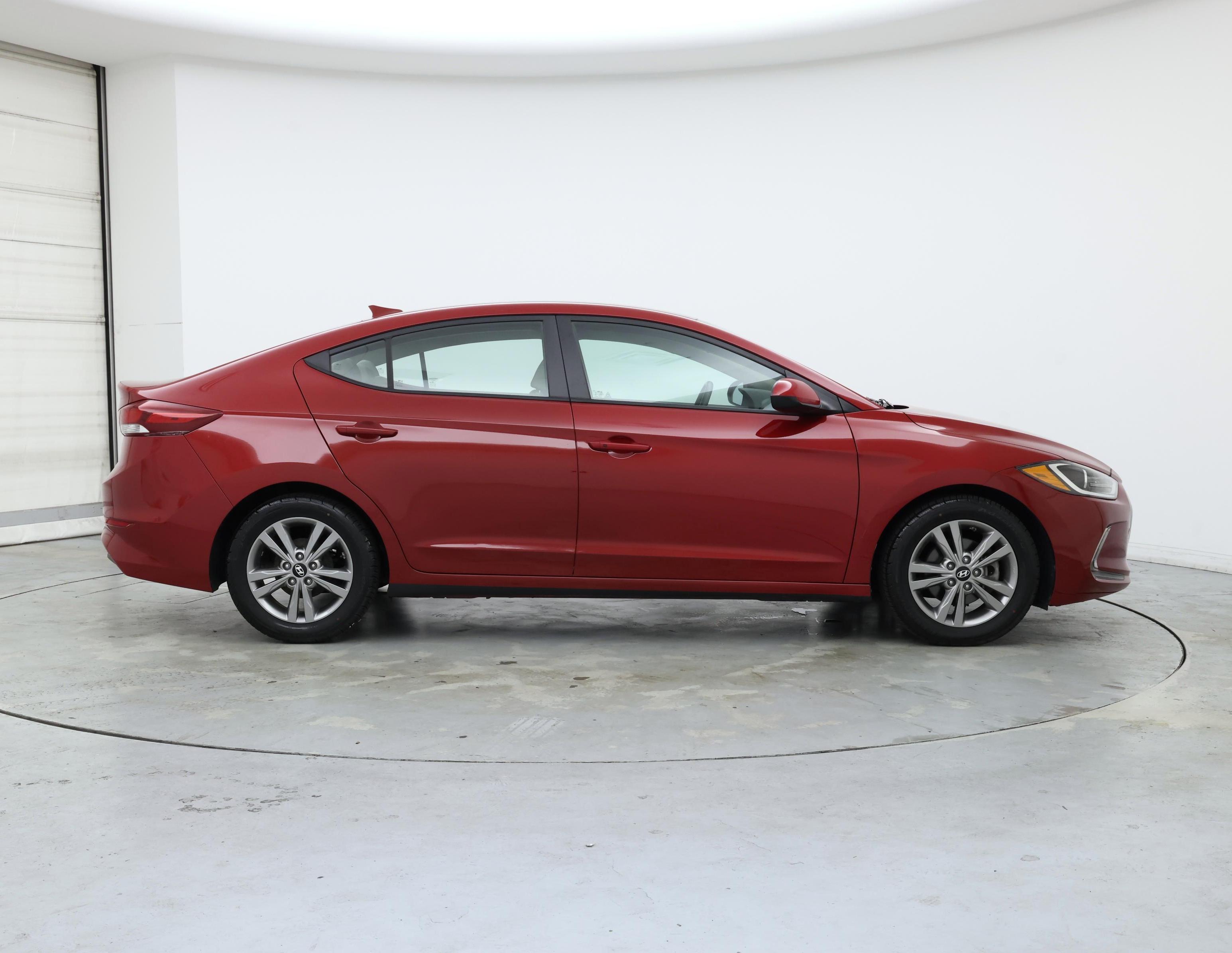 Thumbnail: 2017 Hyundai Elantra - 7