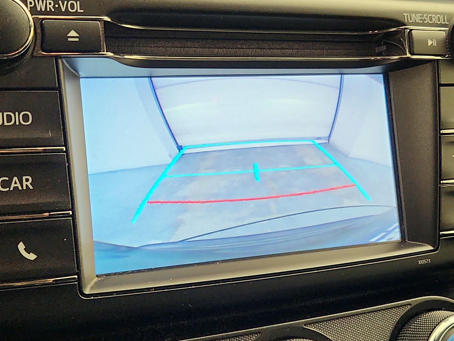 Thumbnail: 2018 Toyota RAV4 - 14