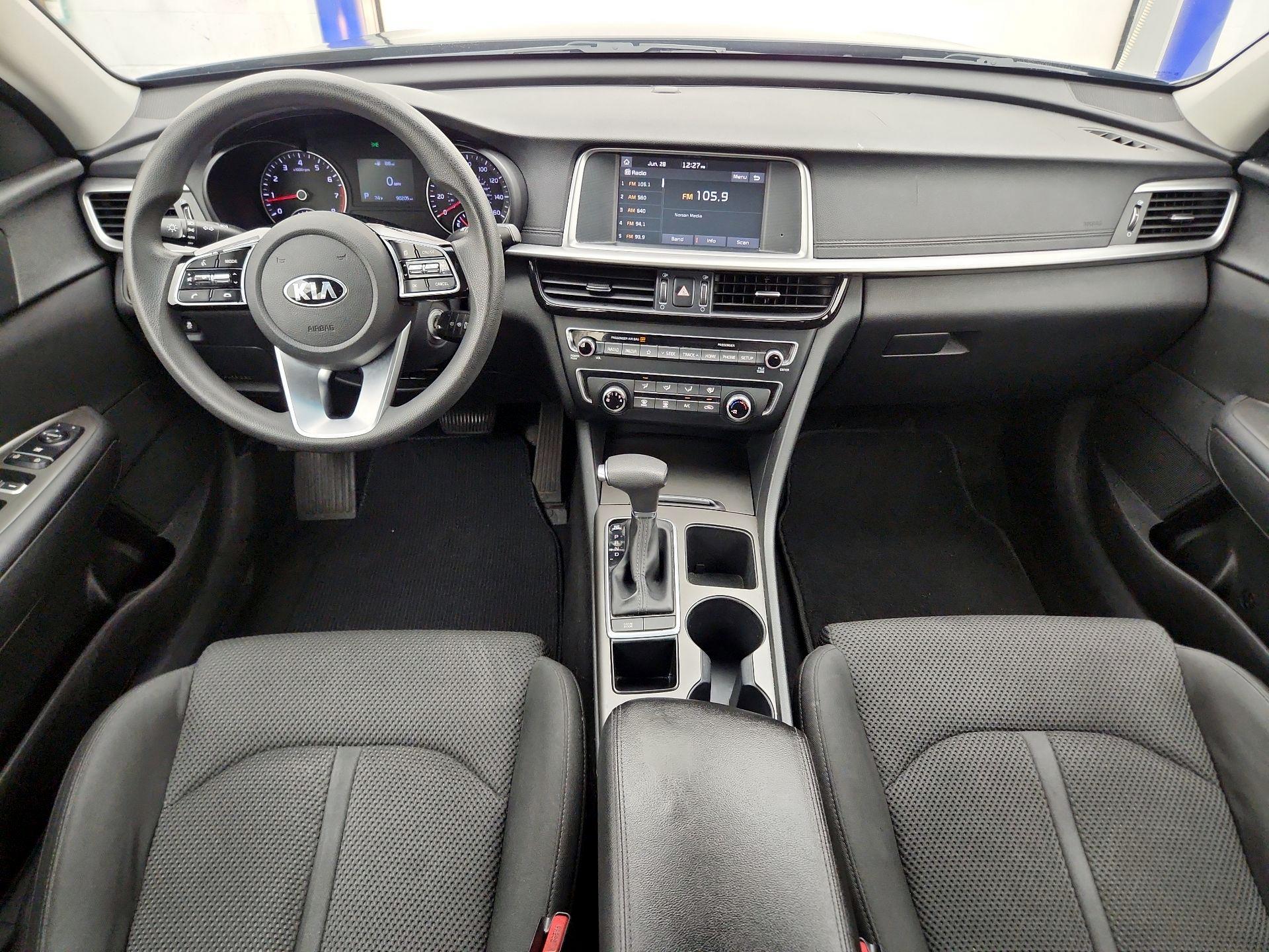 Thumbnail: 2020 Kia Optima - 9
