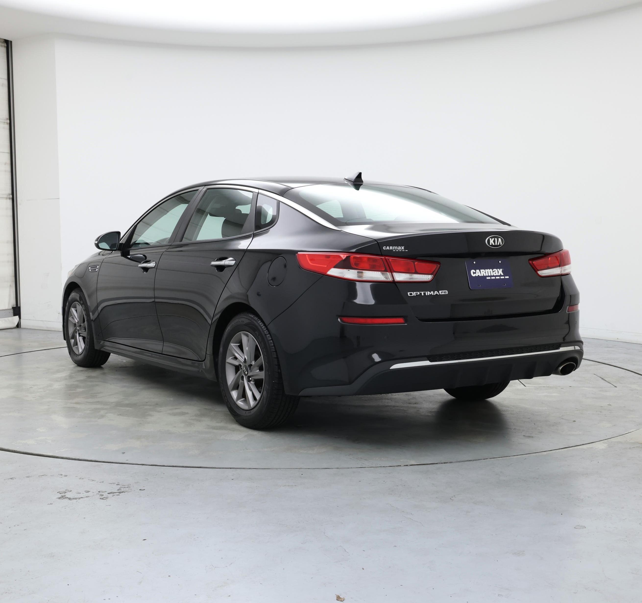 Thumbnail: 2020 Kia Optima - 2