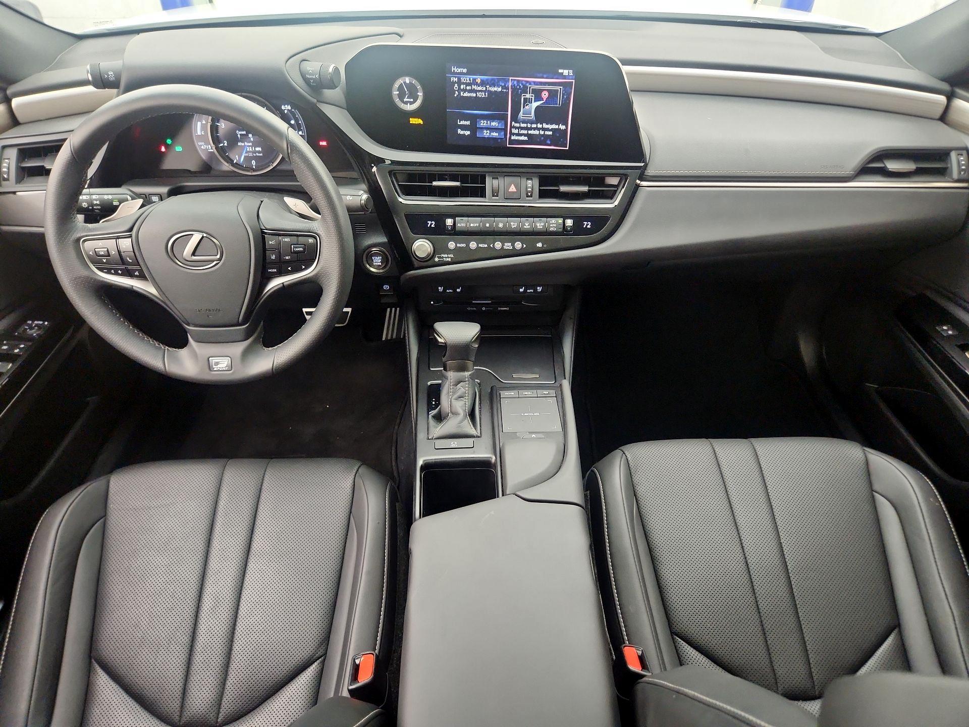 Thumbnail: 2022 Lexus ES - 9