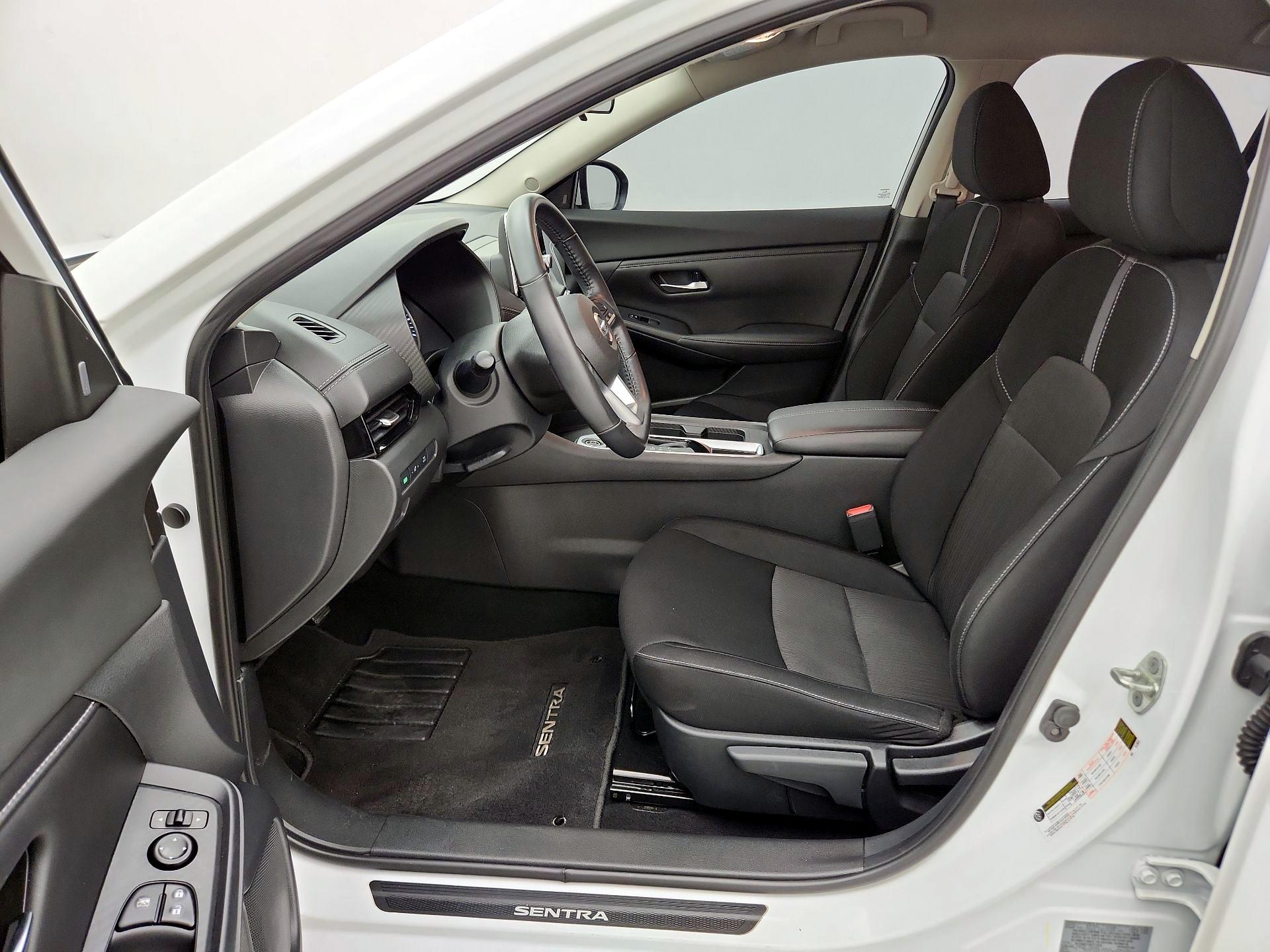 Thumbnail: 2021 Nissan Sentra - 11