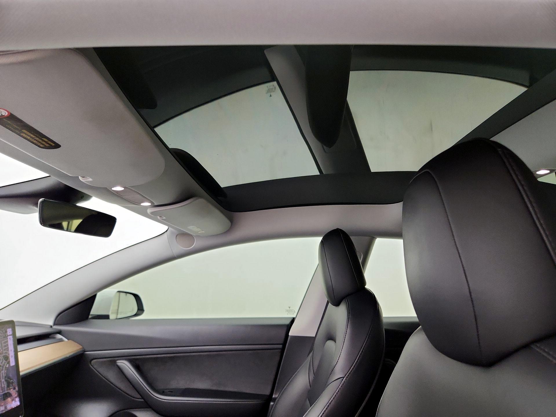 Thumbnail: 2021 Tesla Model 3 - 18