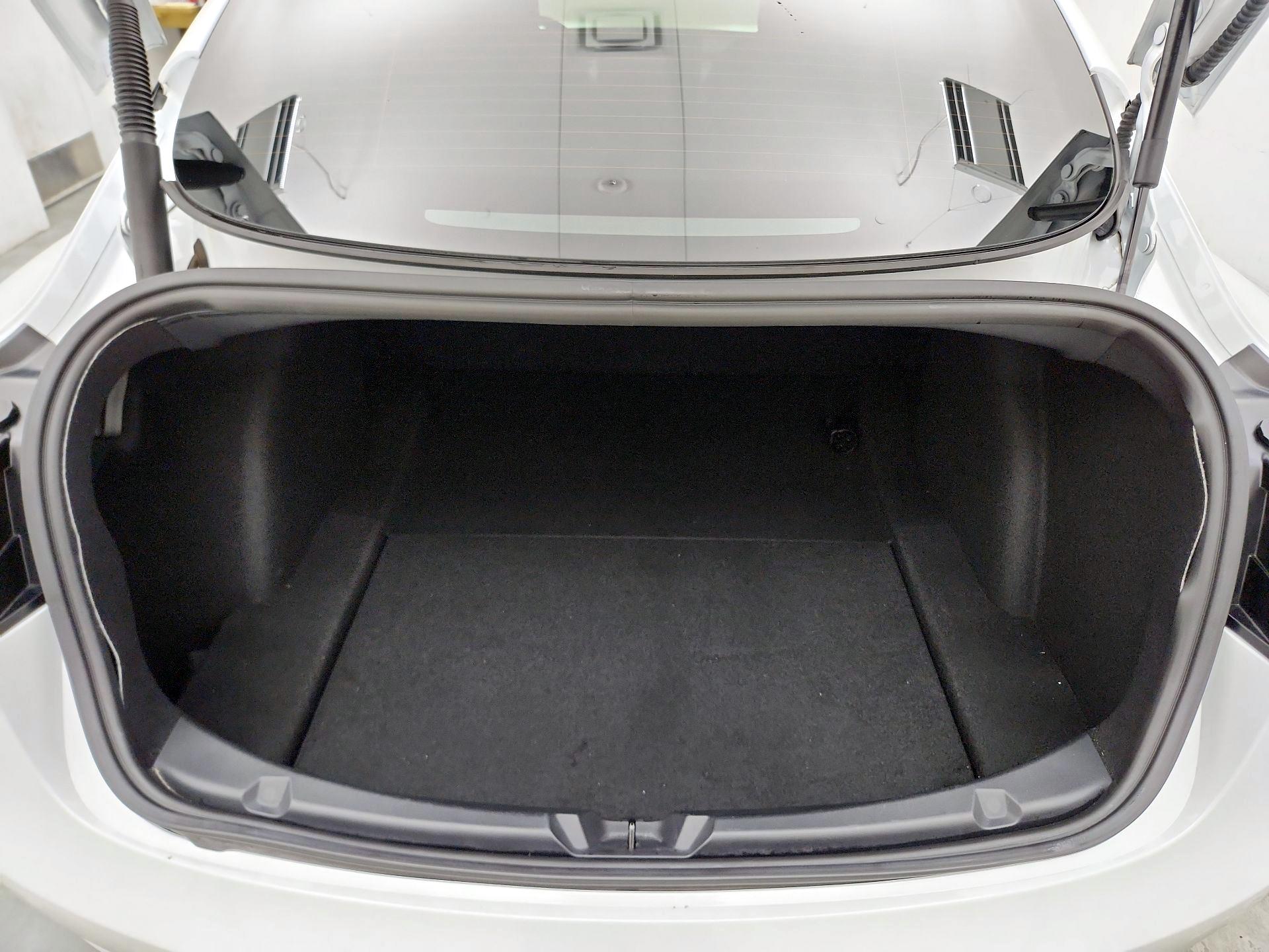 Thumbnail: 2021 Tesla Model 3 - 20