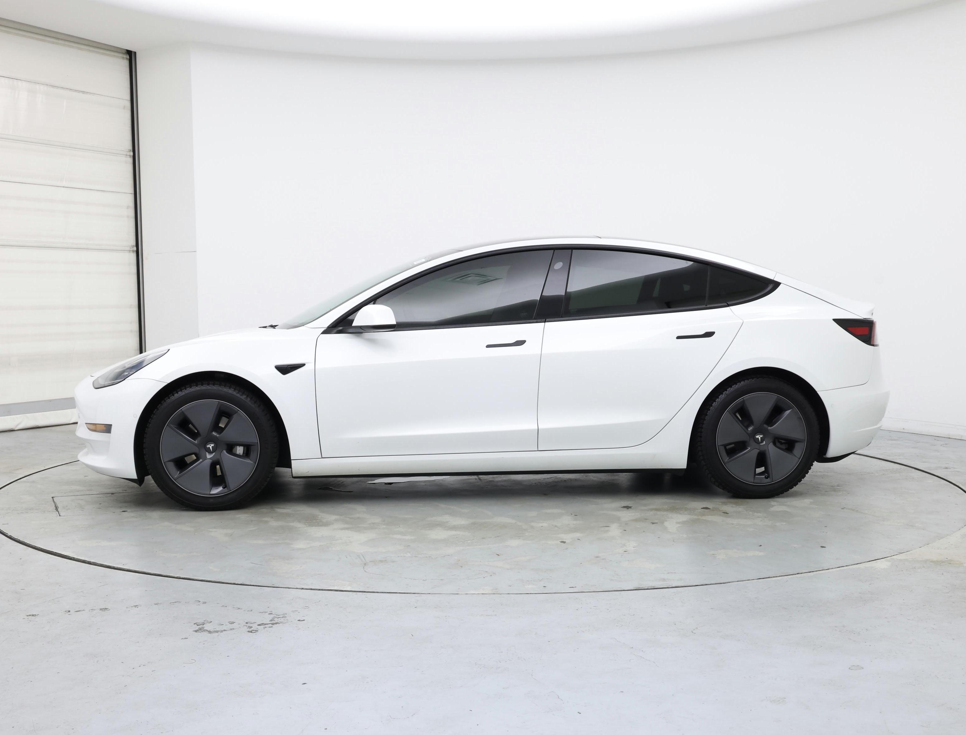Thumbnail: 2021 Tesla Model 3 - 3