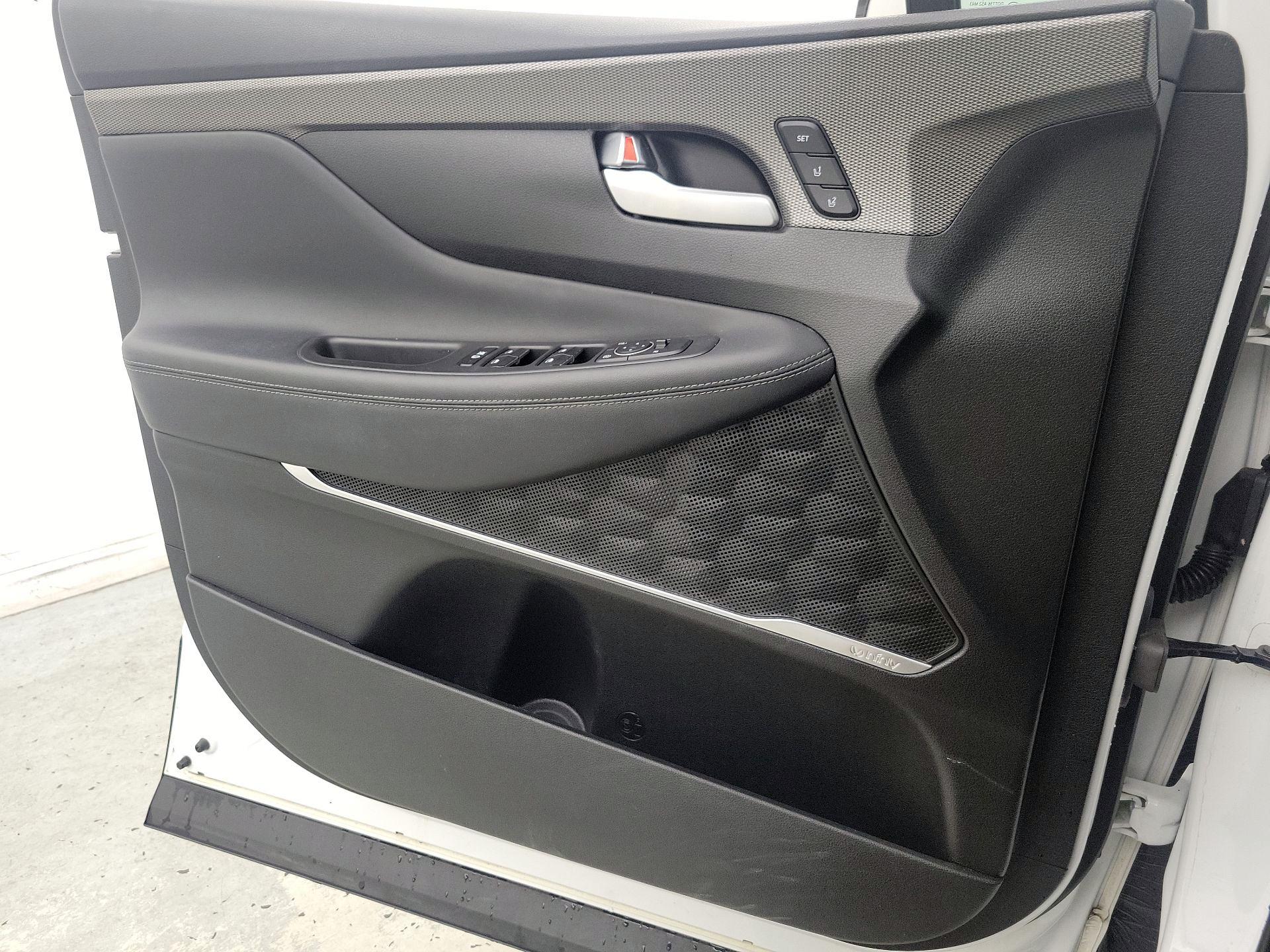 Thumbnail: 2019 Hyundai Santa Fe - 12