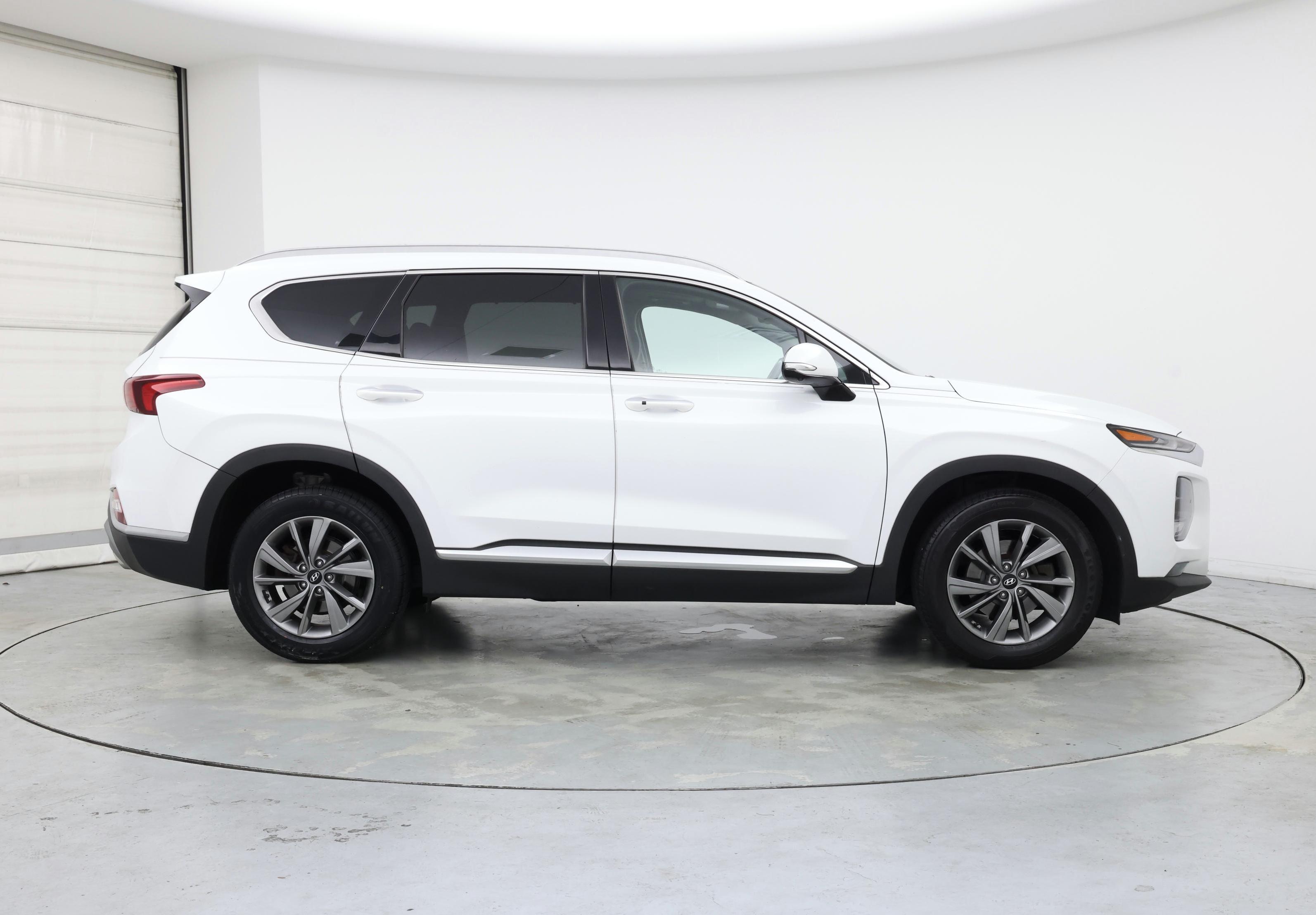 Thumbnail: 2019 Hyundai Santa Fe - 7