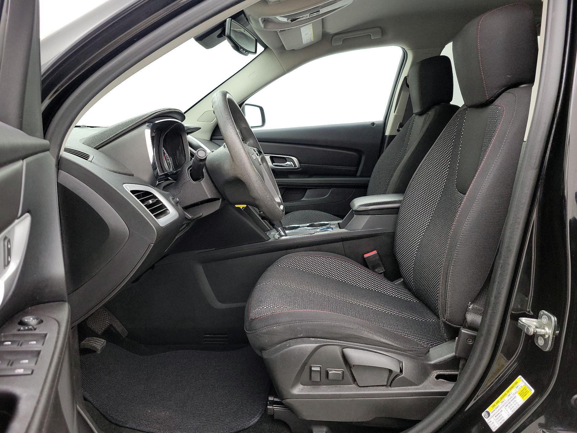 Thumbnail: 2017 GMC Terrain - 11