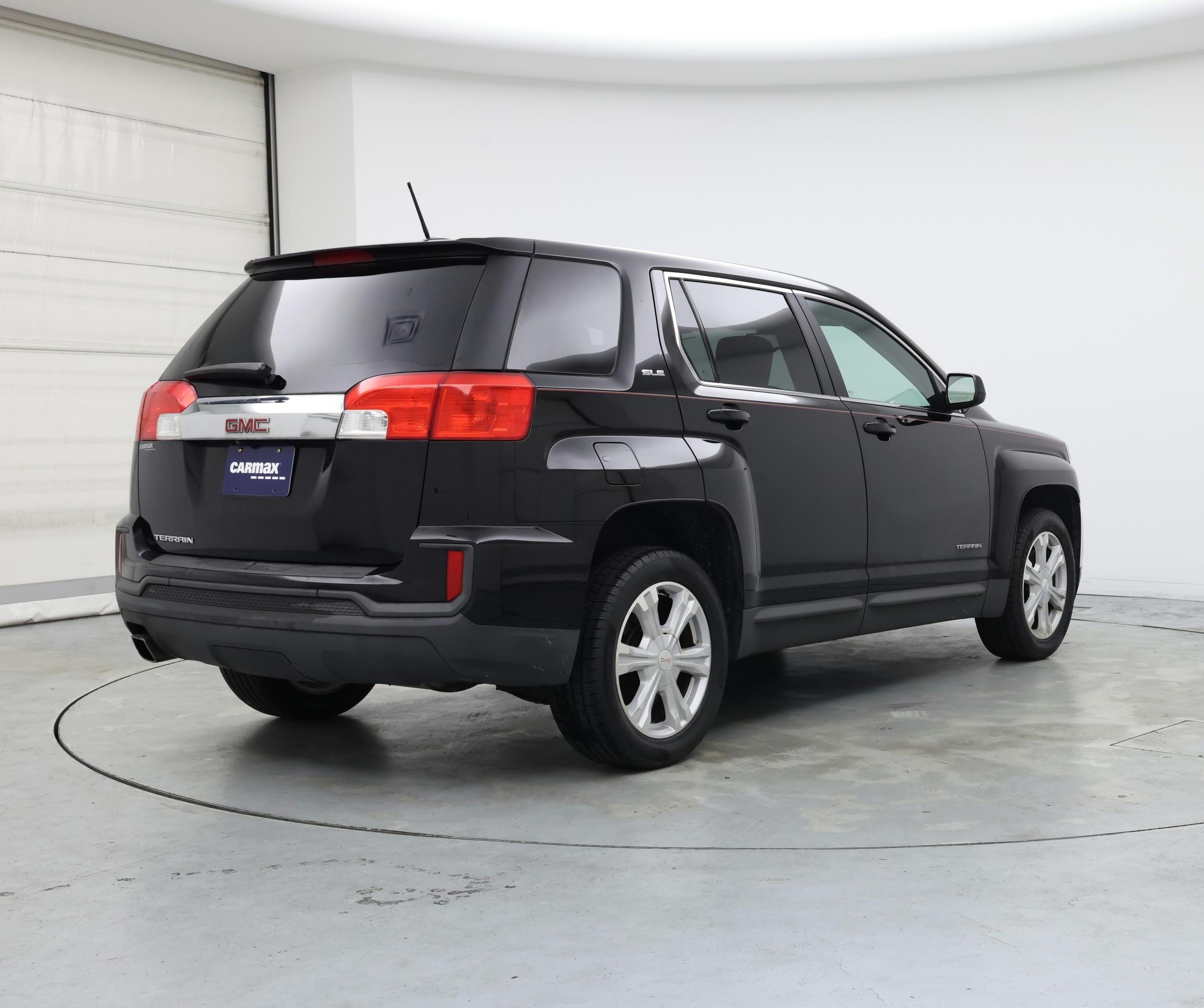 Thumbnail: 2017 GMC Terrain - 8