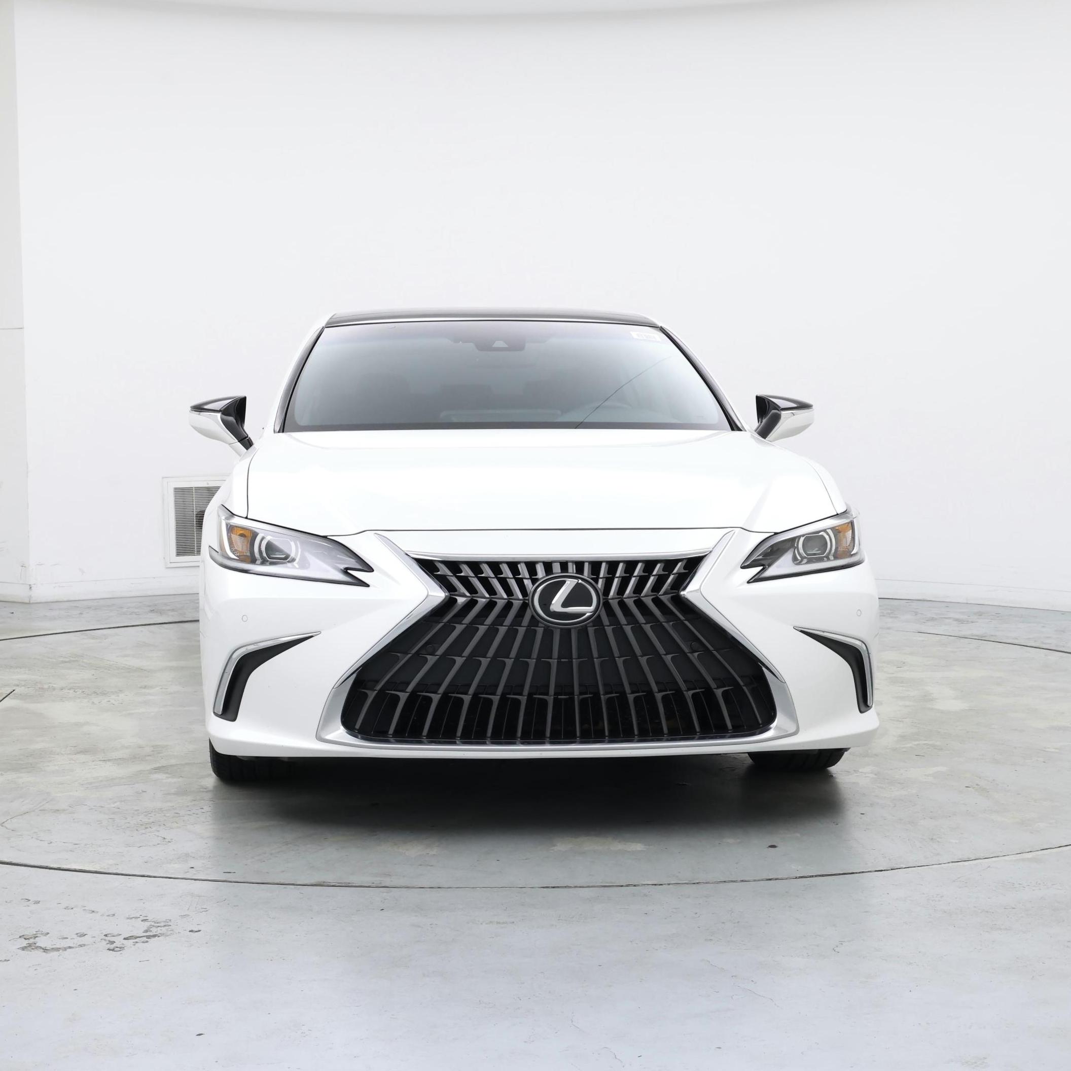 Thumbnail: 2023 Lexus ES - 5