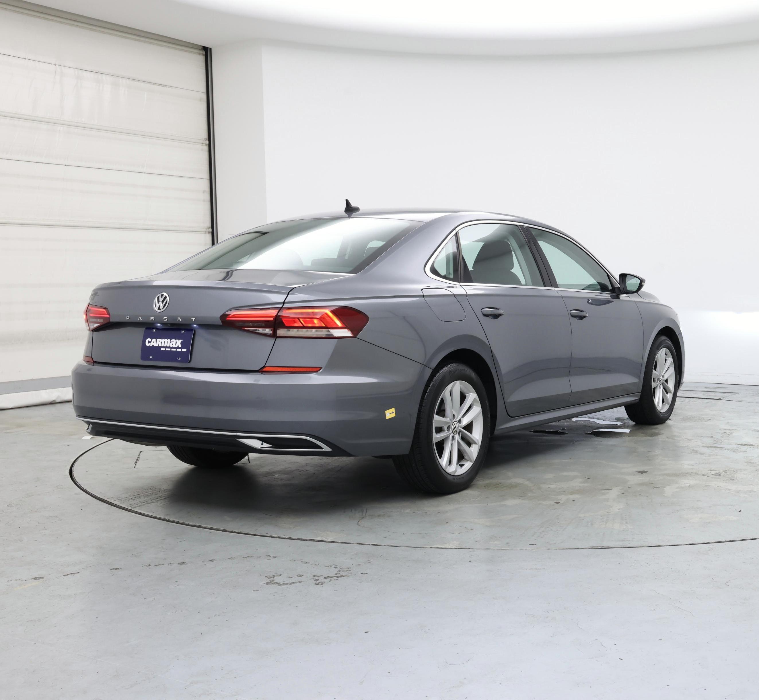 Thumbnail: 2020 Volkswagen Passat - 8