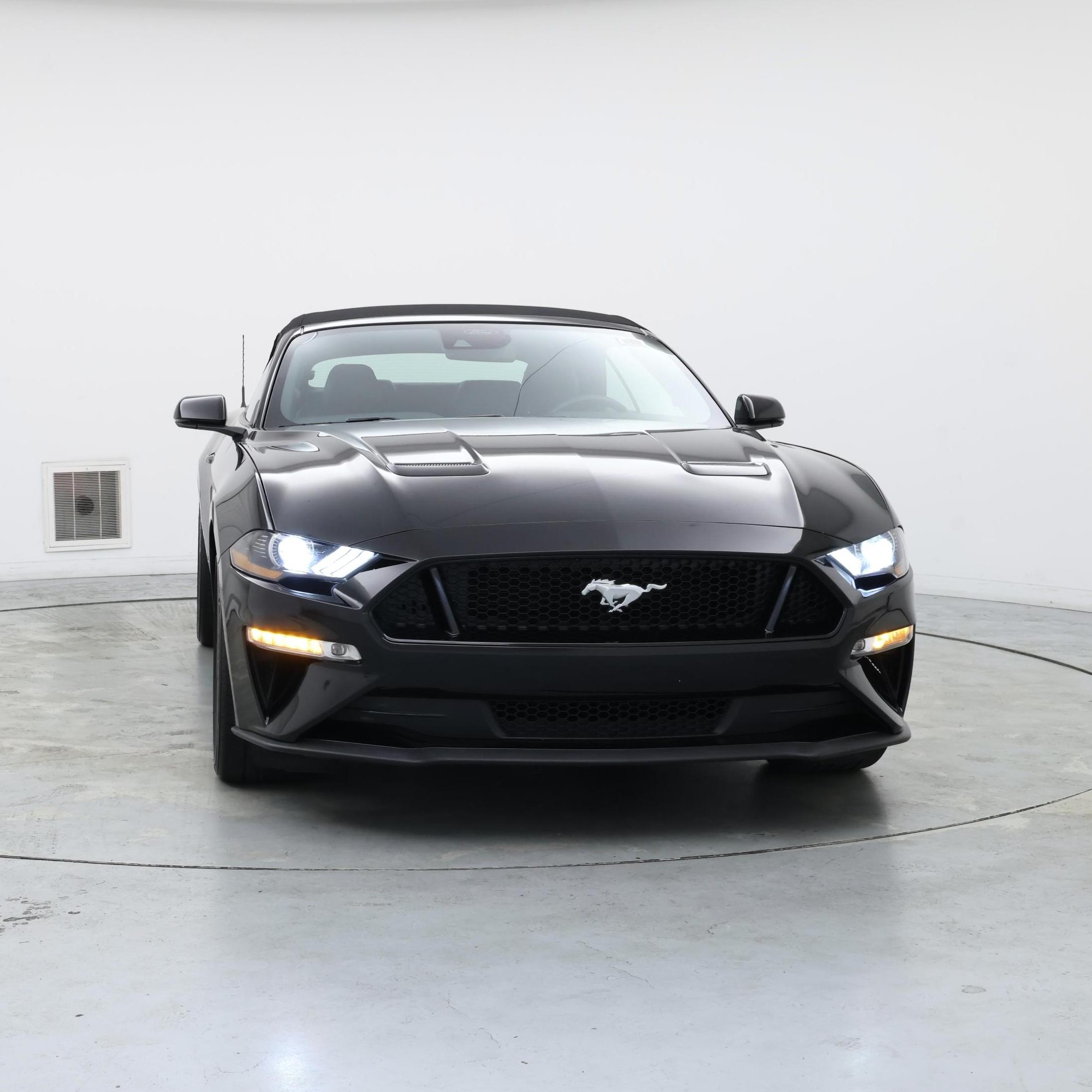 Thumbnail: 2021 Ford Mustang - 5