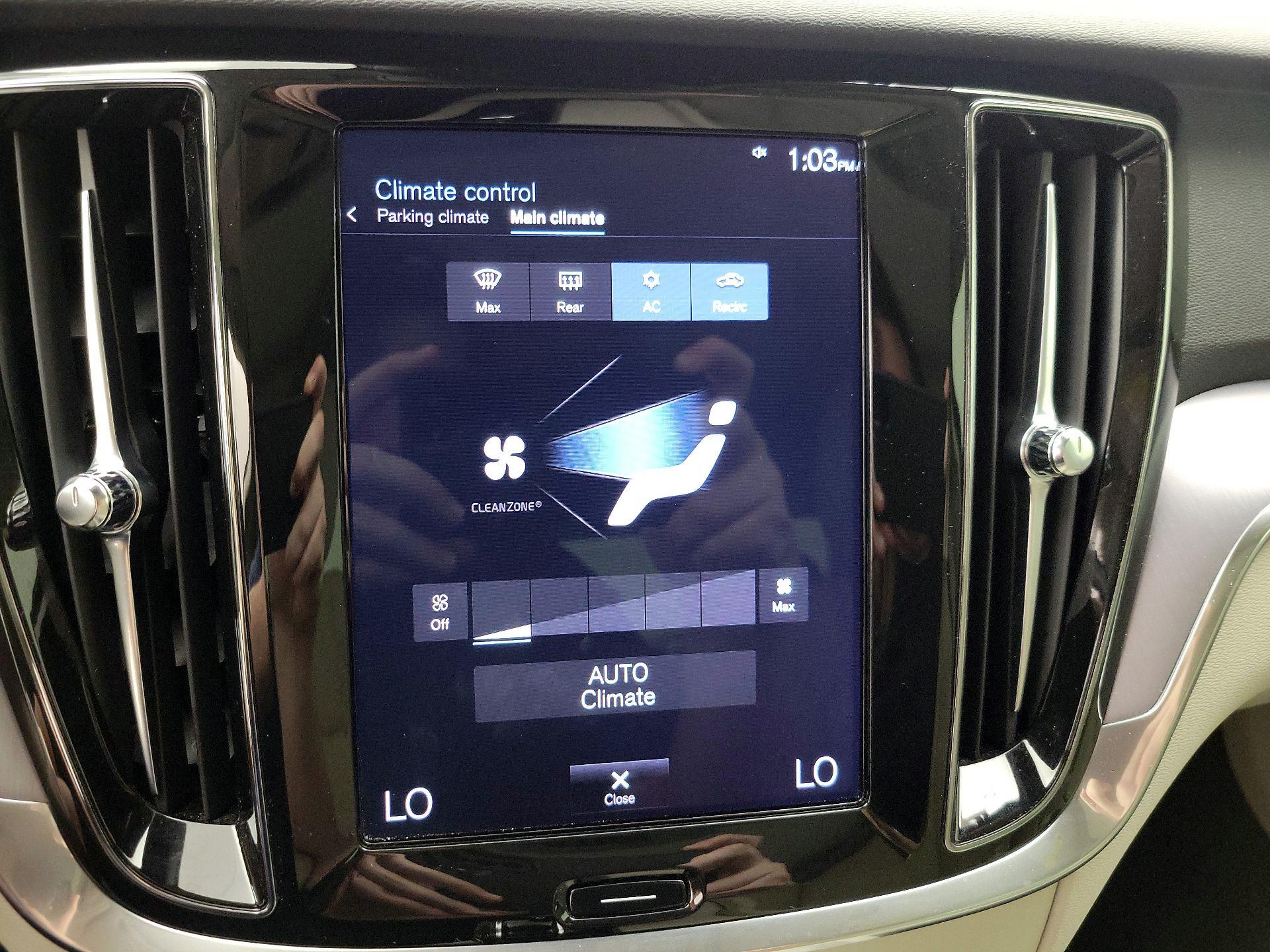 Thumbnail: 2020 Volvo S60 - 16