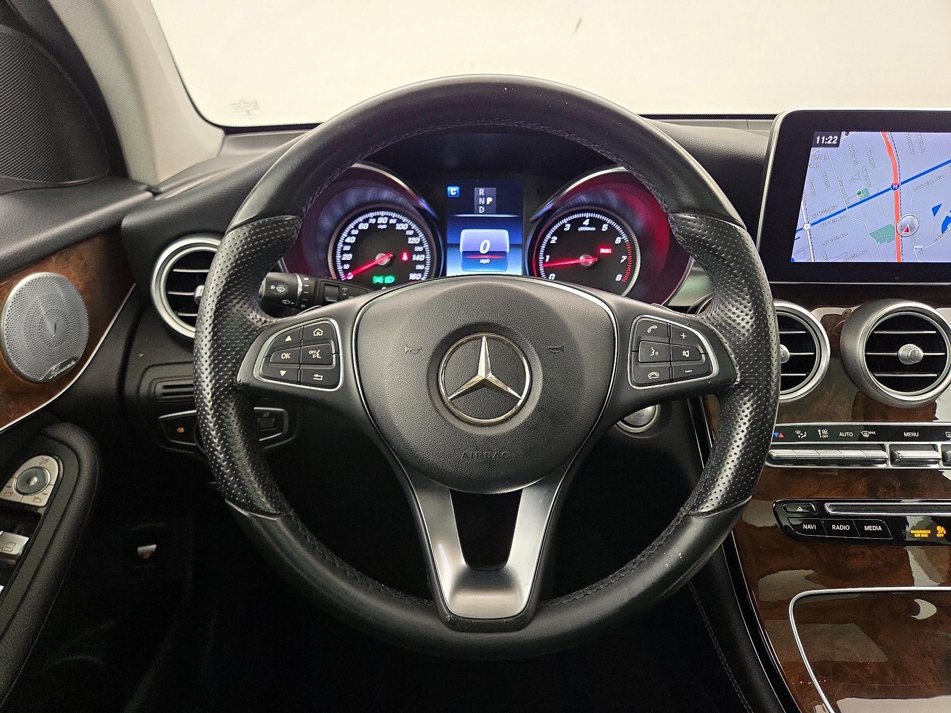 Thumbnail: 2016 Mercedes-Benz GLC - 10