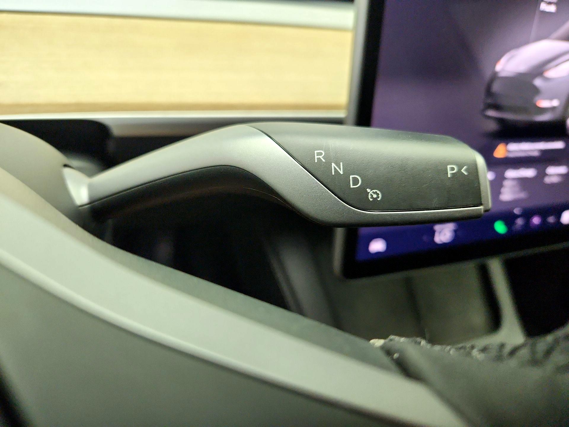 Thumbnail: 2023 Tesla Model Y - 18