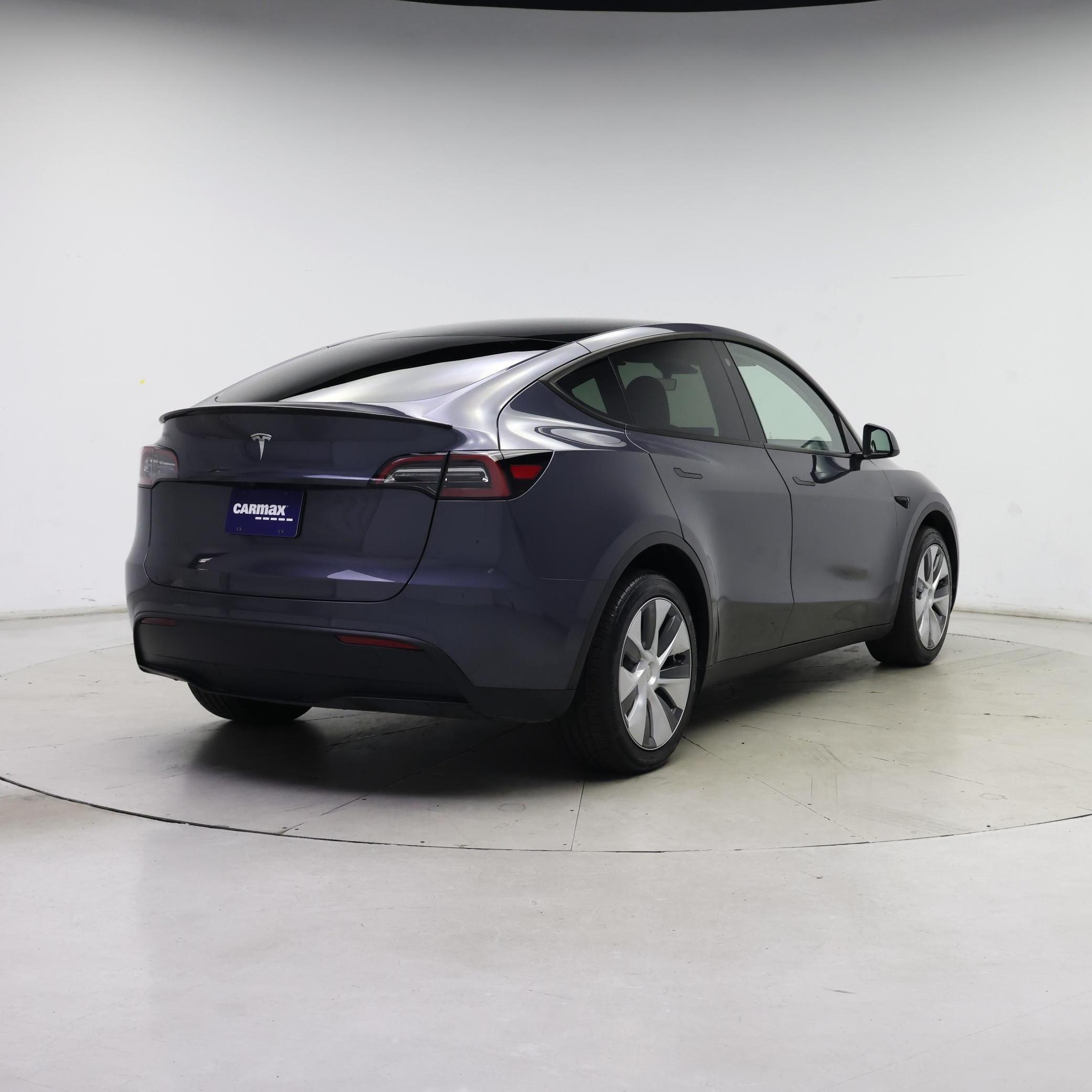 Thumbnail: 2023 Tesla Model Y - 8