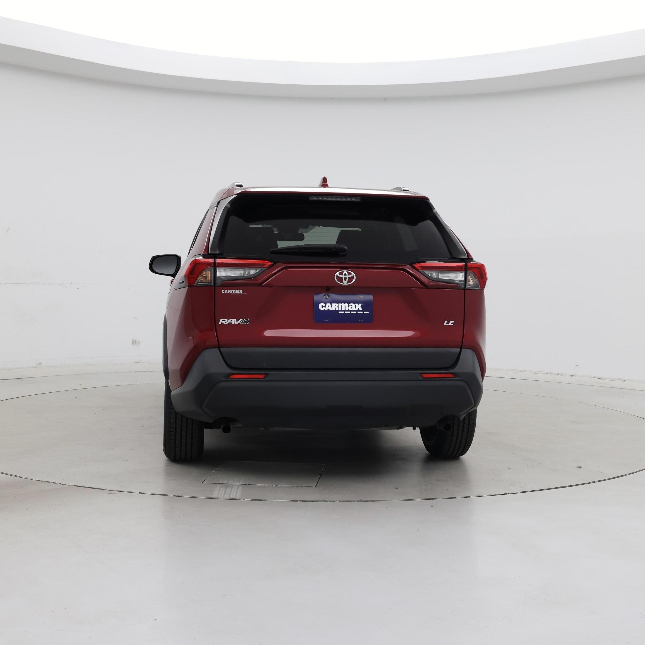 Thumbnail: 2021 Toyota RAV4 - 6