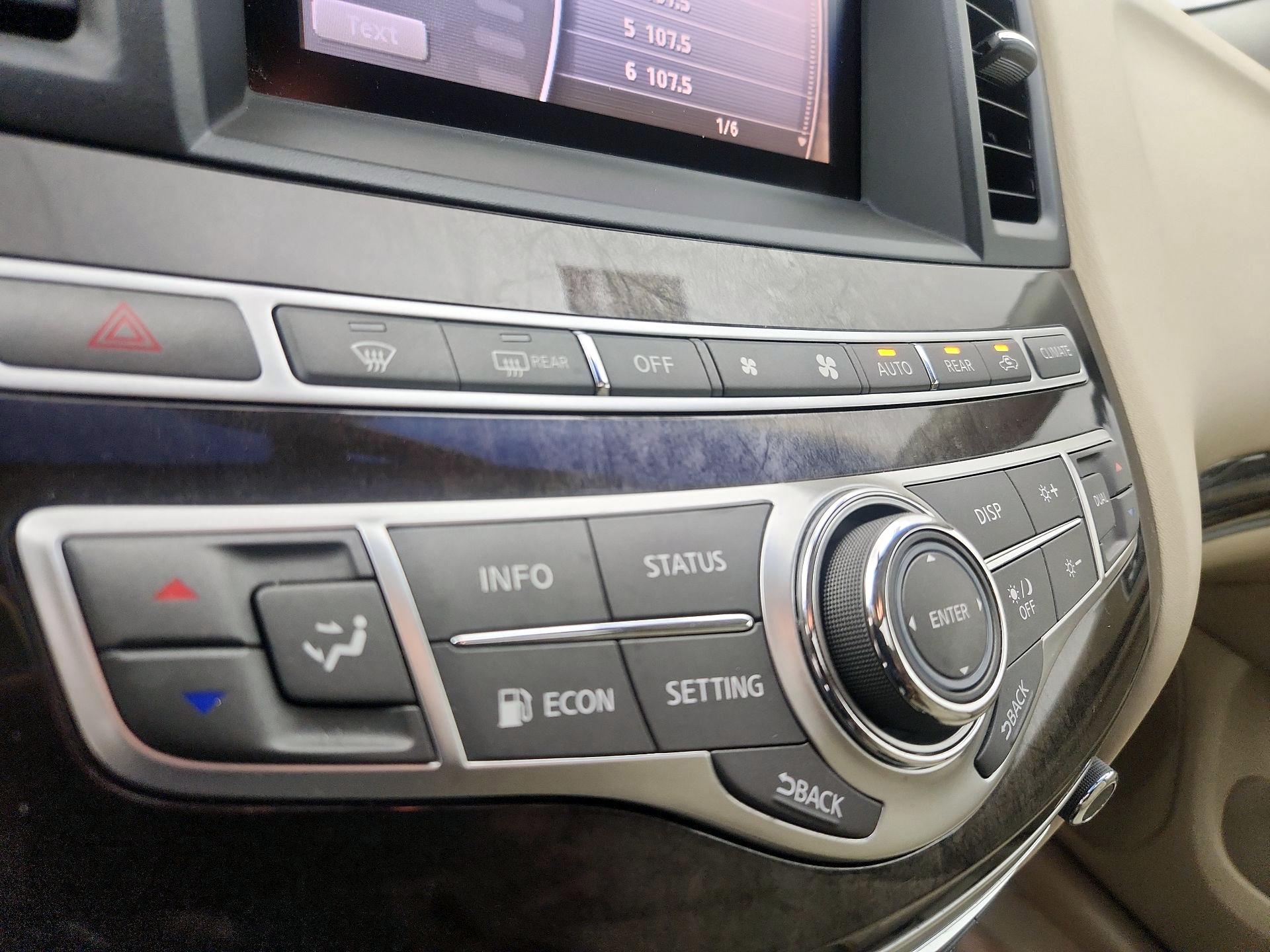 Thumbnail: 2013 INFINITI JX35 - 16