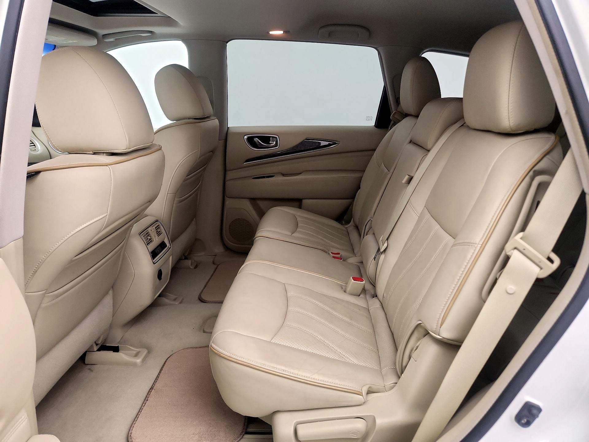 Thumbnail: 2013 INFINITI JX35 - 20