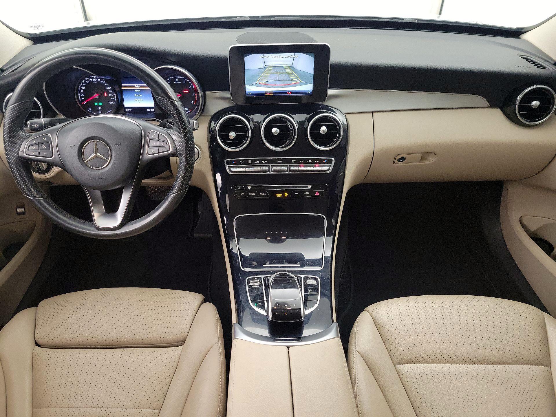 Thumbnail: 2016 Mercedes-Benz C-Class - 9