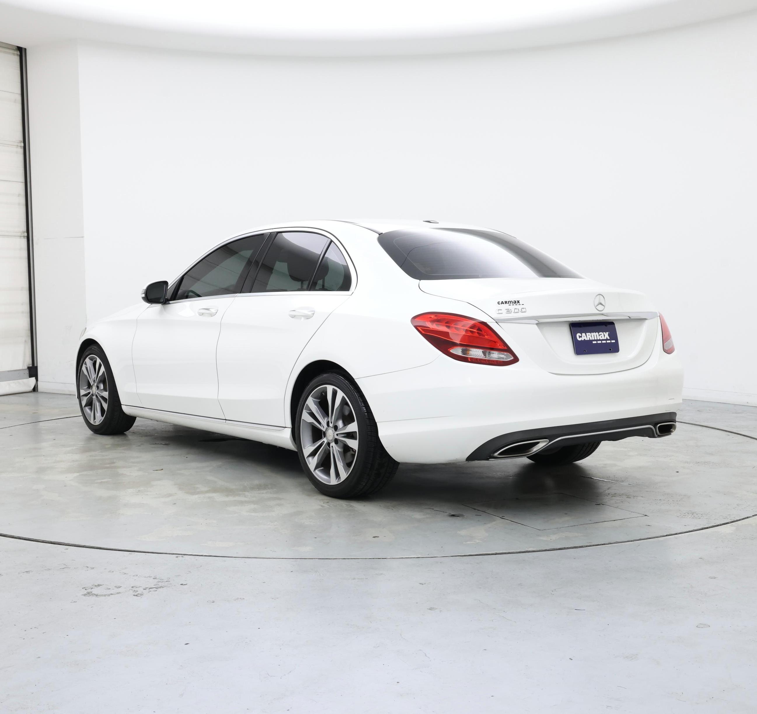 Thumbnail: 2016 Mercedes-Benz C-Class - 2