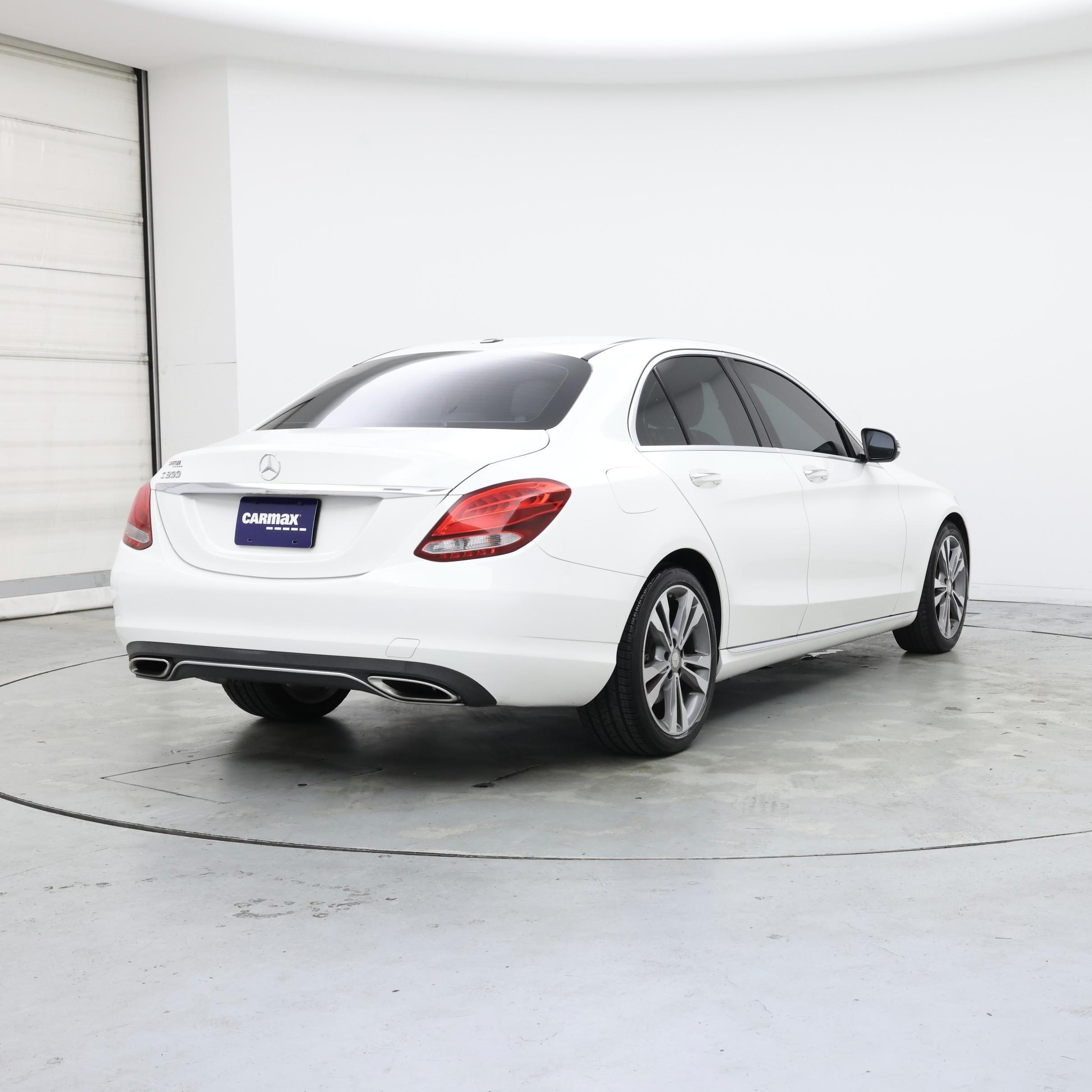 Thumbnail: 2016 Mercedes-Benz C-Class - 8