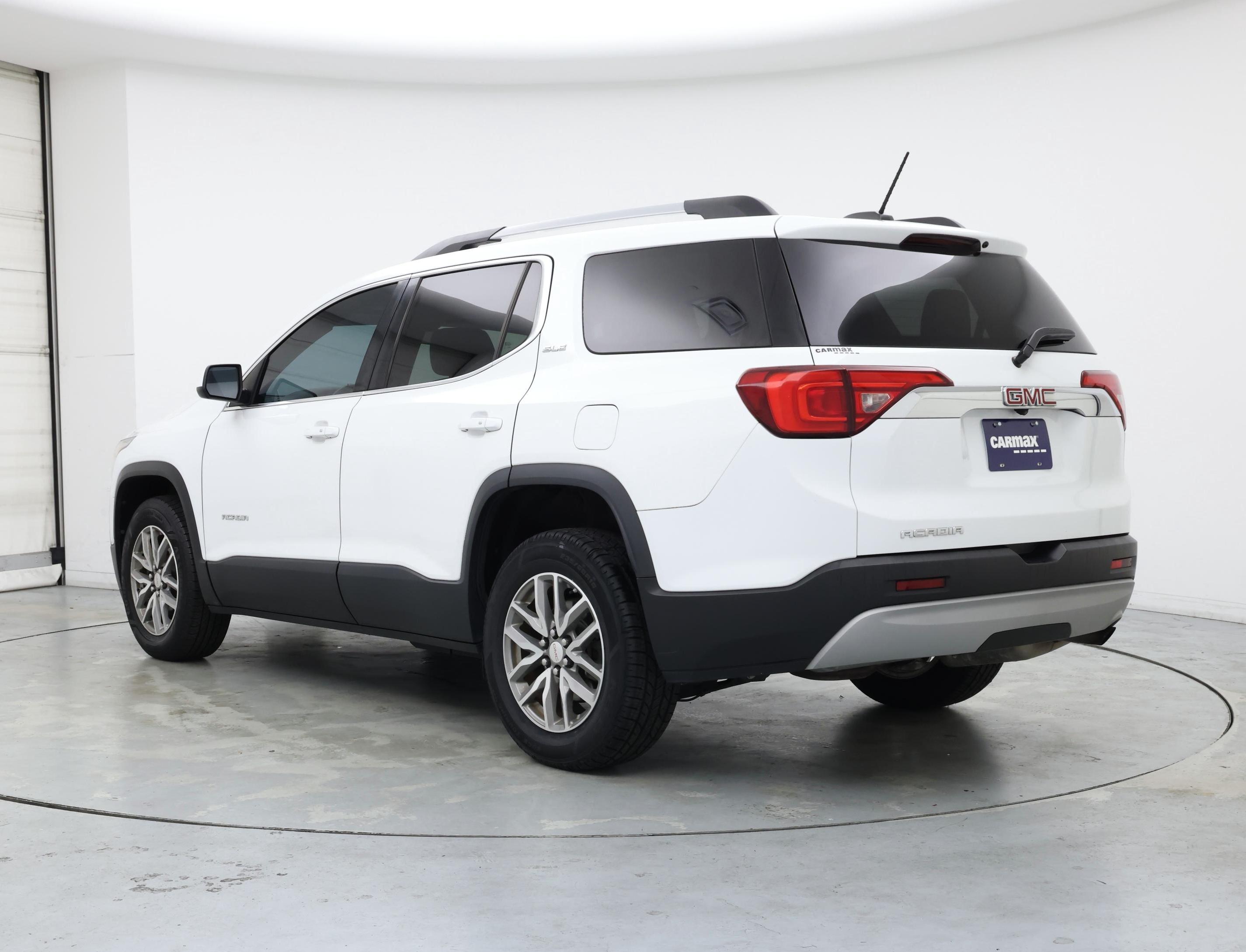 Thumbnail: 2018 GMC Acadia - 2
