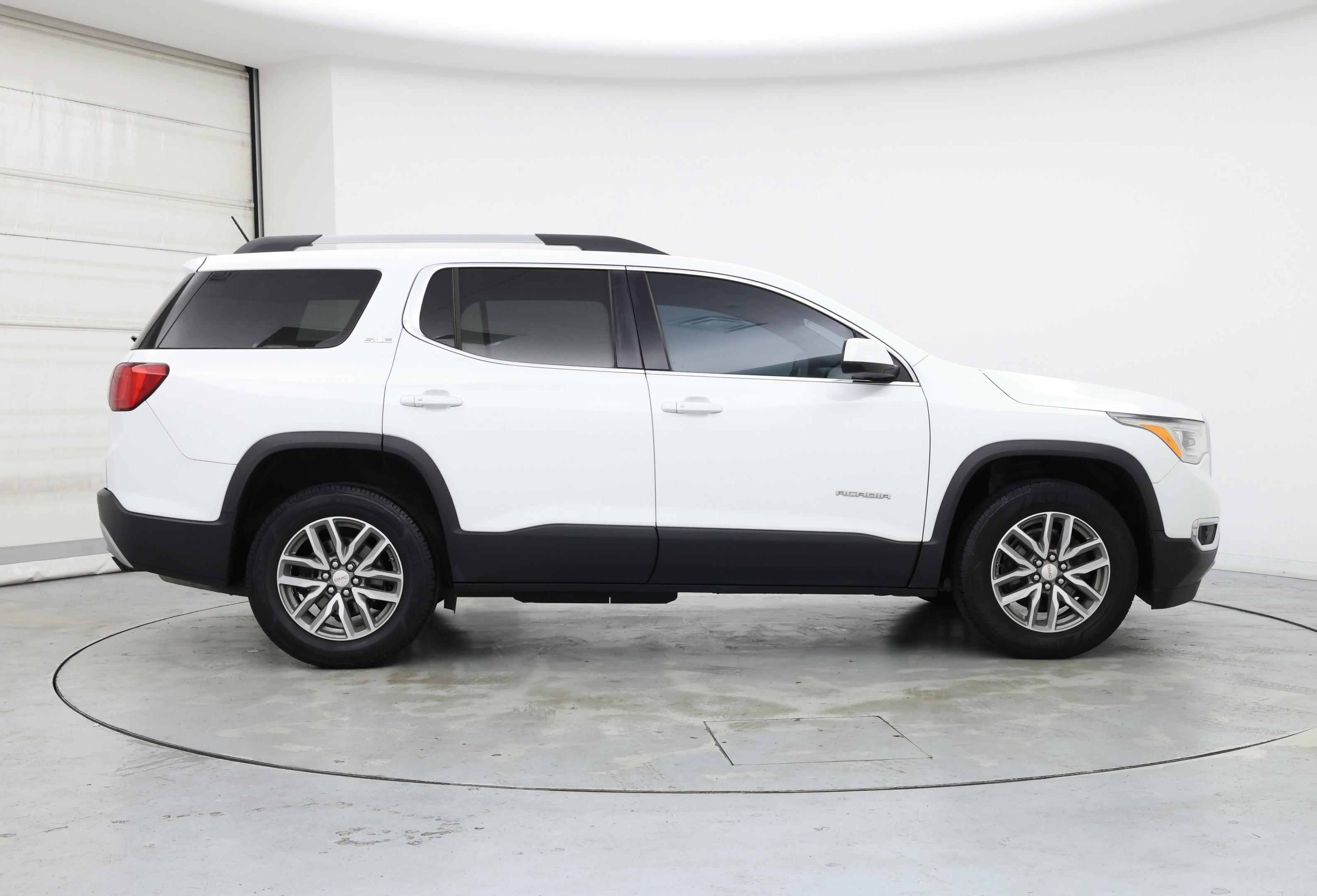 Thumbnail: 2018 GMC Acadia - 7