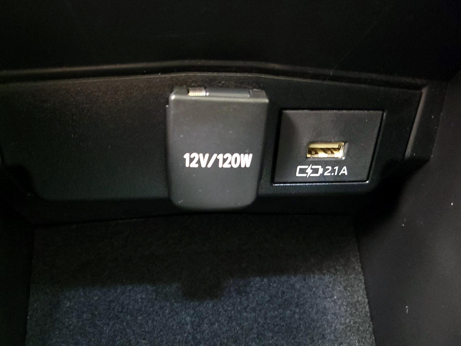 Thumbnail: 2021 Toyota Corolla - 18