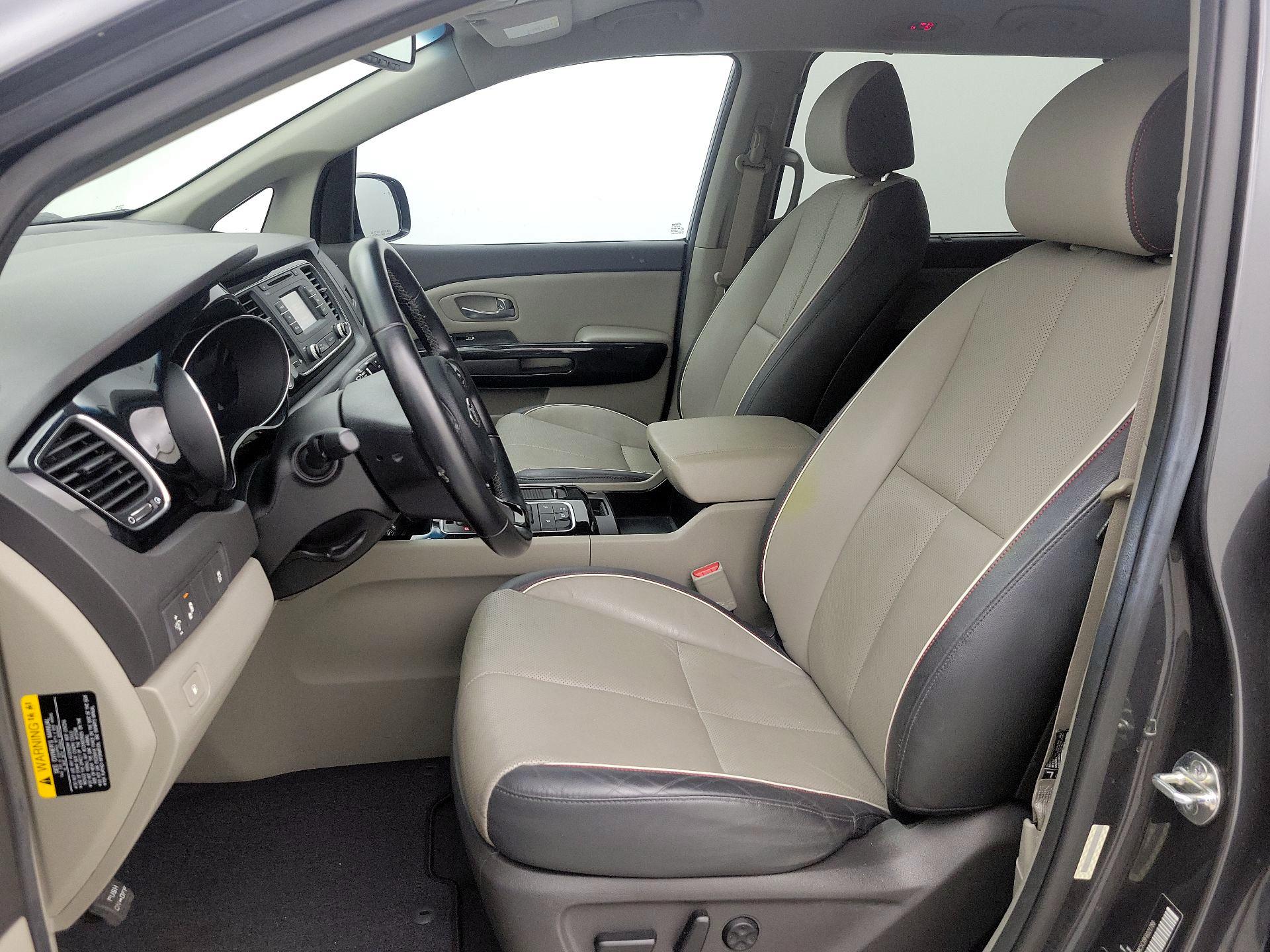 Thumbnail: 2015 Kia Sedona - 11