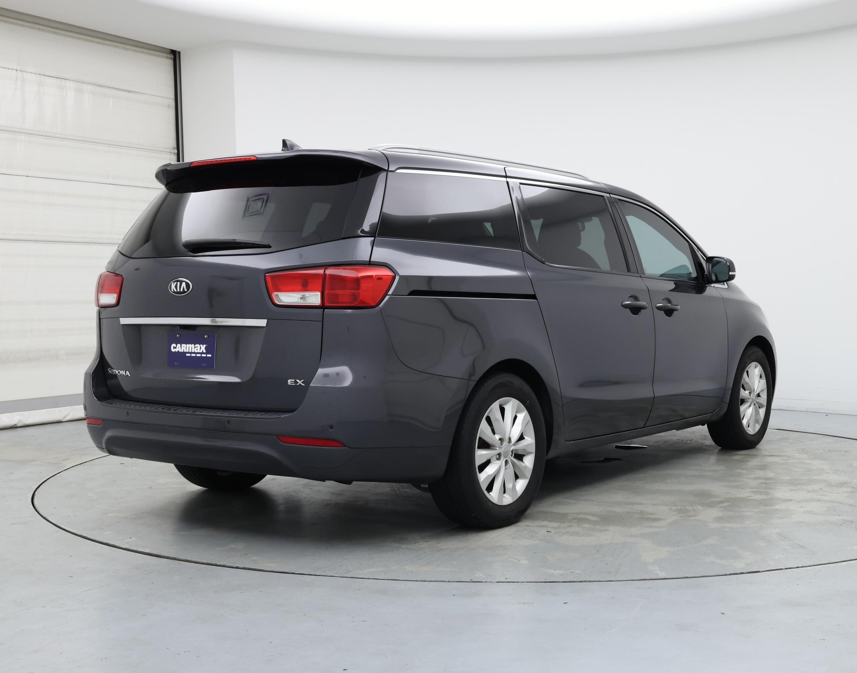 Thumbnail: 2015 Kia Sedona - 8