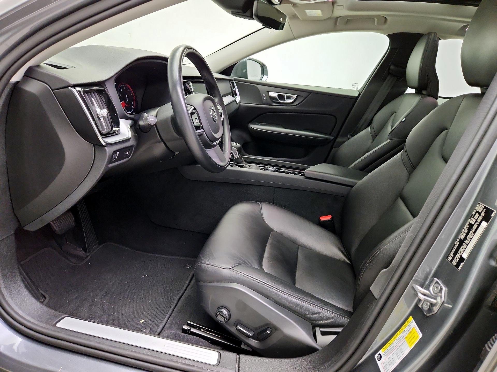 Thumbnail: 2020 Volvo S60 - 11