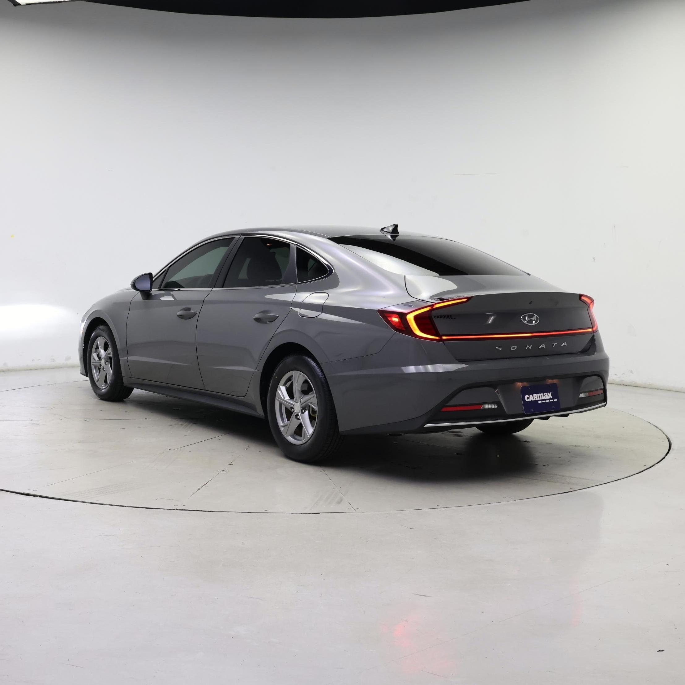 Thumbnail: 2023 Hyundai Sonata - 2