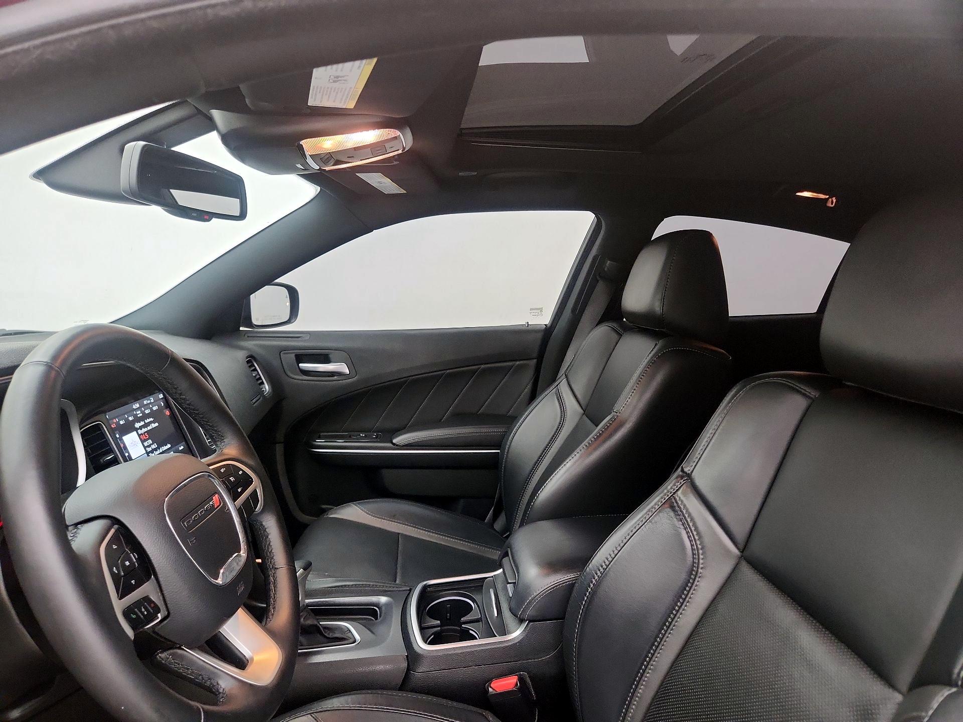 Thumbnail: 2018 Dodge Charger - 19