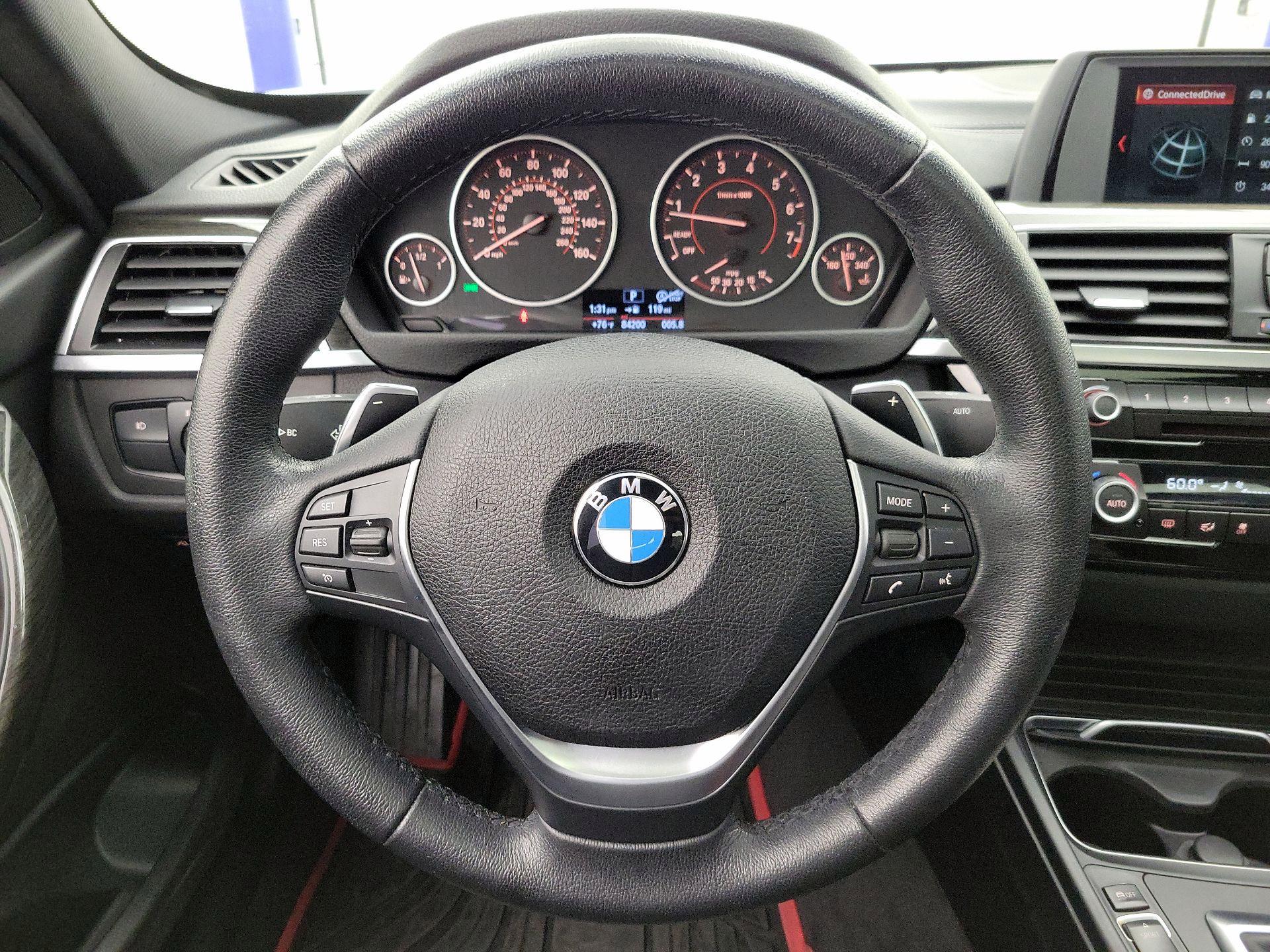 Thumbnail: 2018 BMW 3 Series - 10