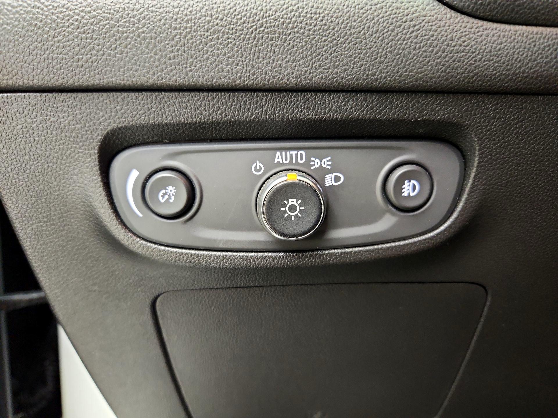Thumbnail: 2021 Buick Encore GX - 13