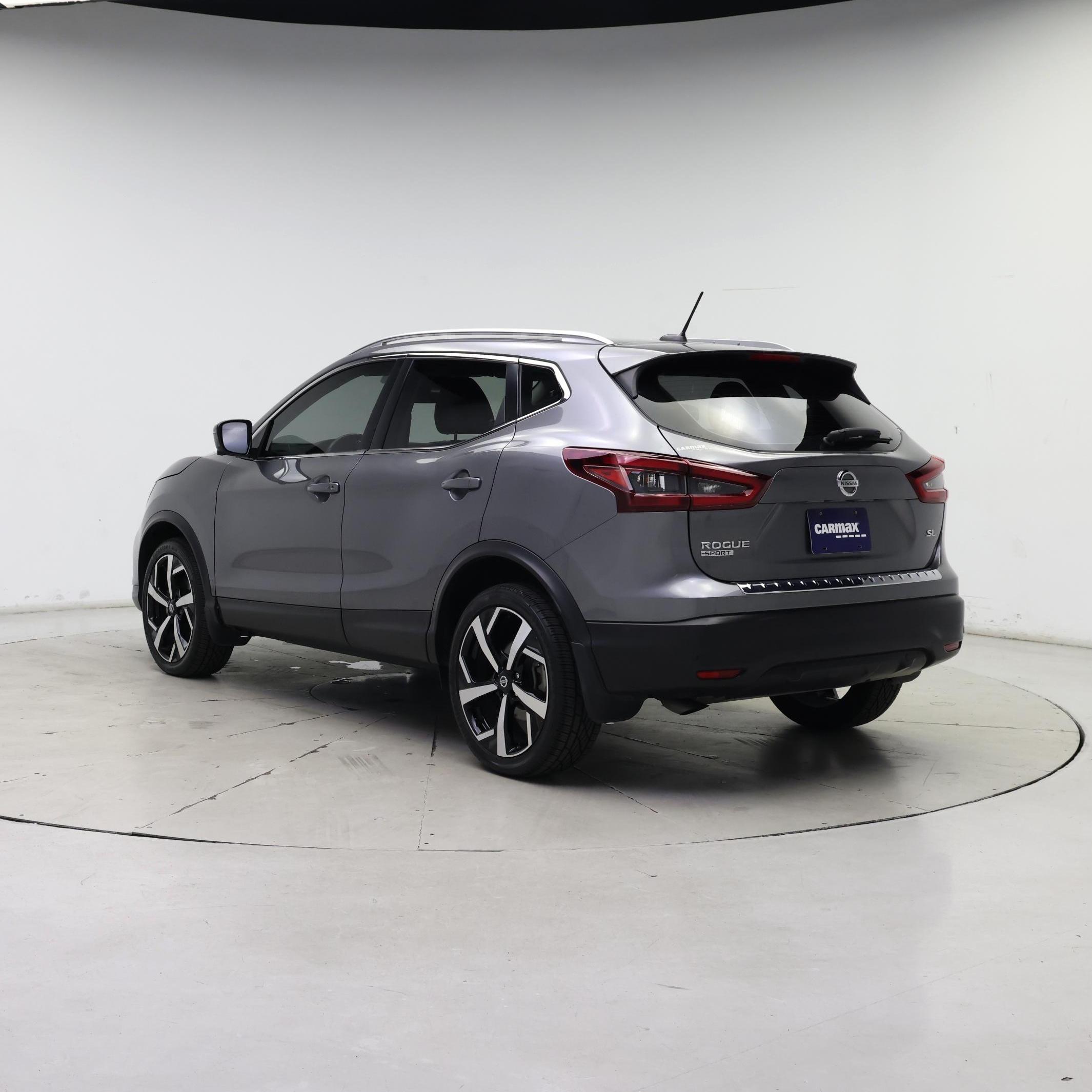 Thumbnail: 2020 Nissan Rogue Sport - 2