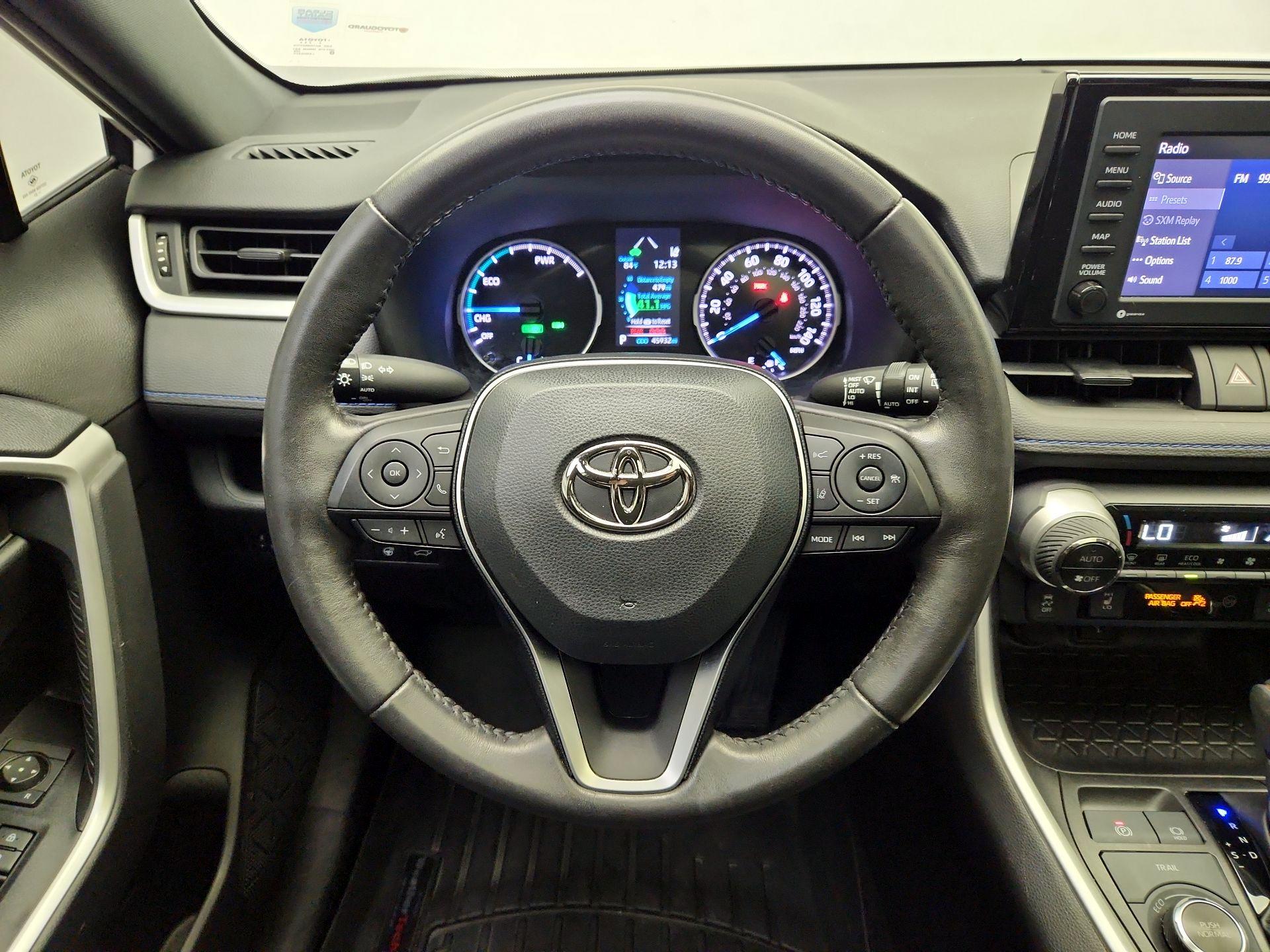 Thumbnail: 2022 Toyota RAV4 - 10