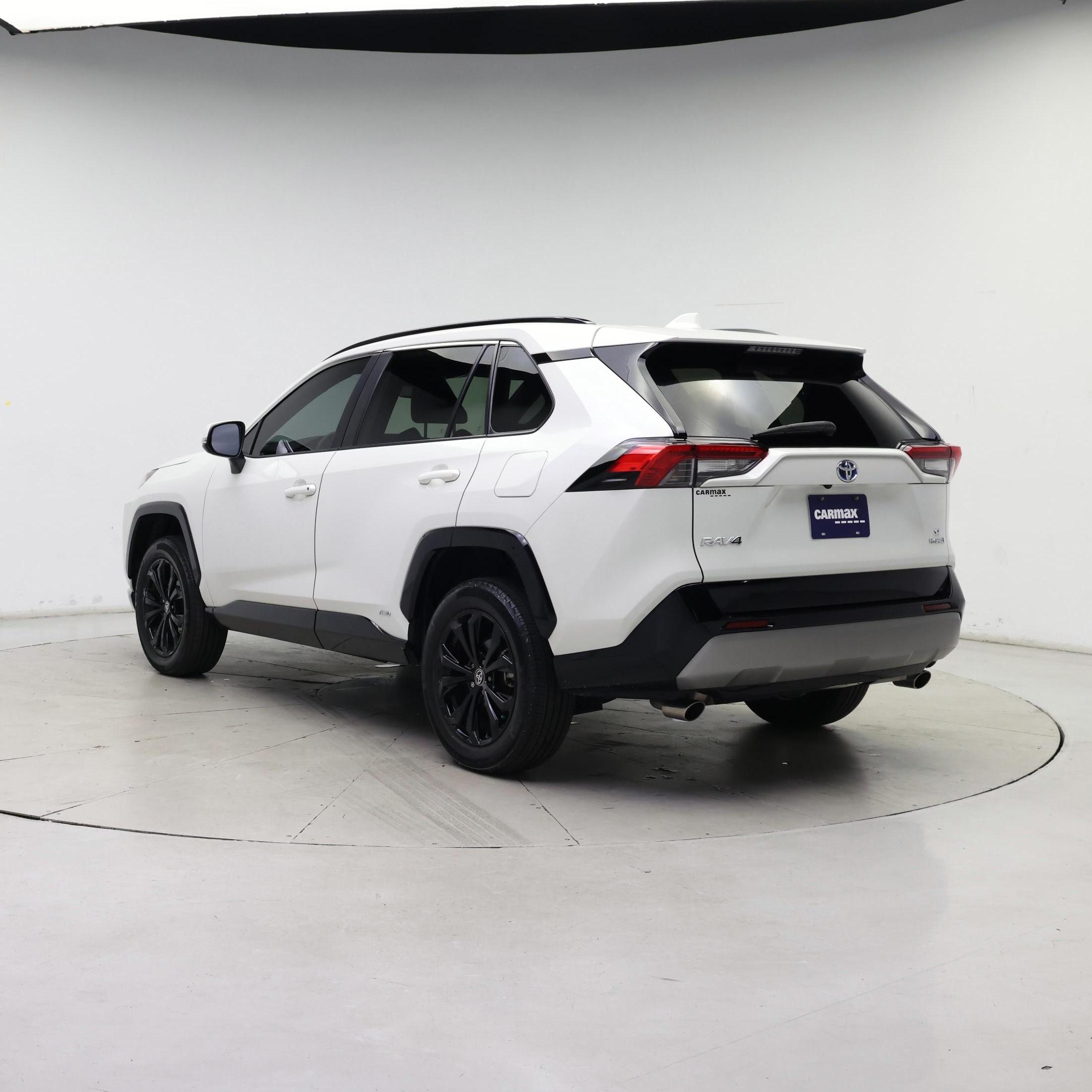 Thumbnail: 2022 Toyota RAV4 - 2