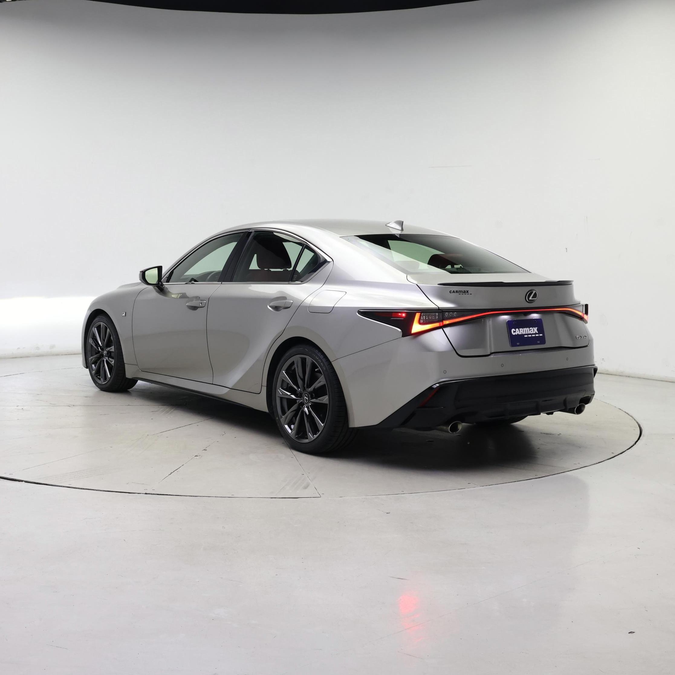 Thumbnail: 2022 Lexus IS - 2