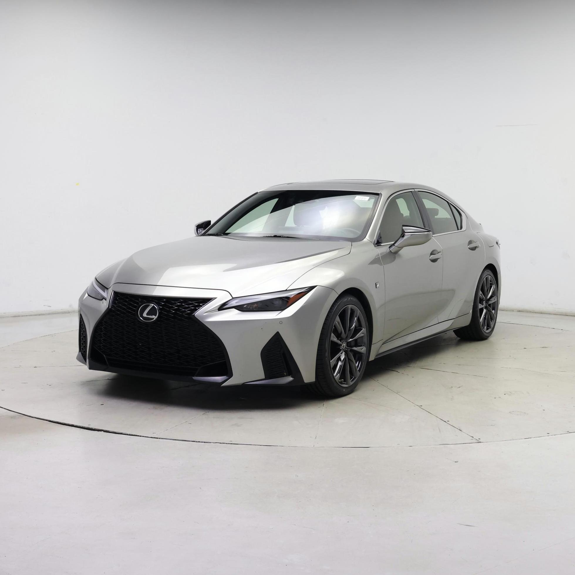 Thumbnail: 2022 Lexus IS - 4