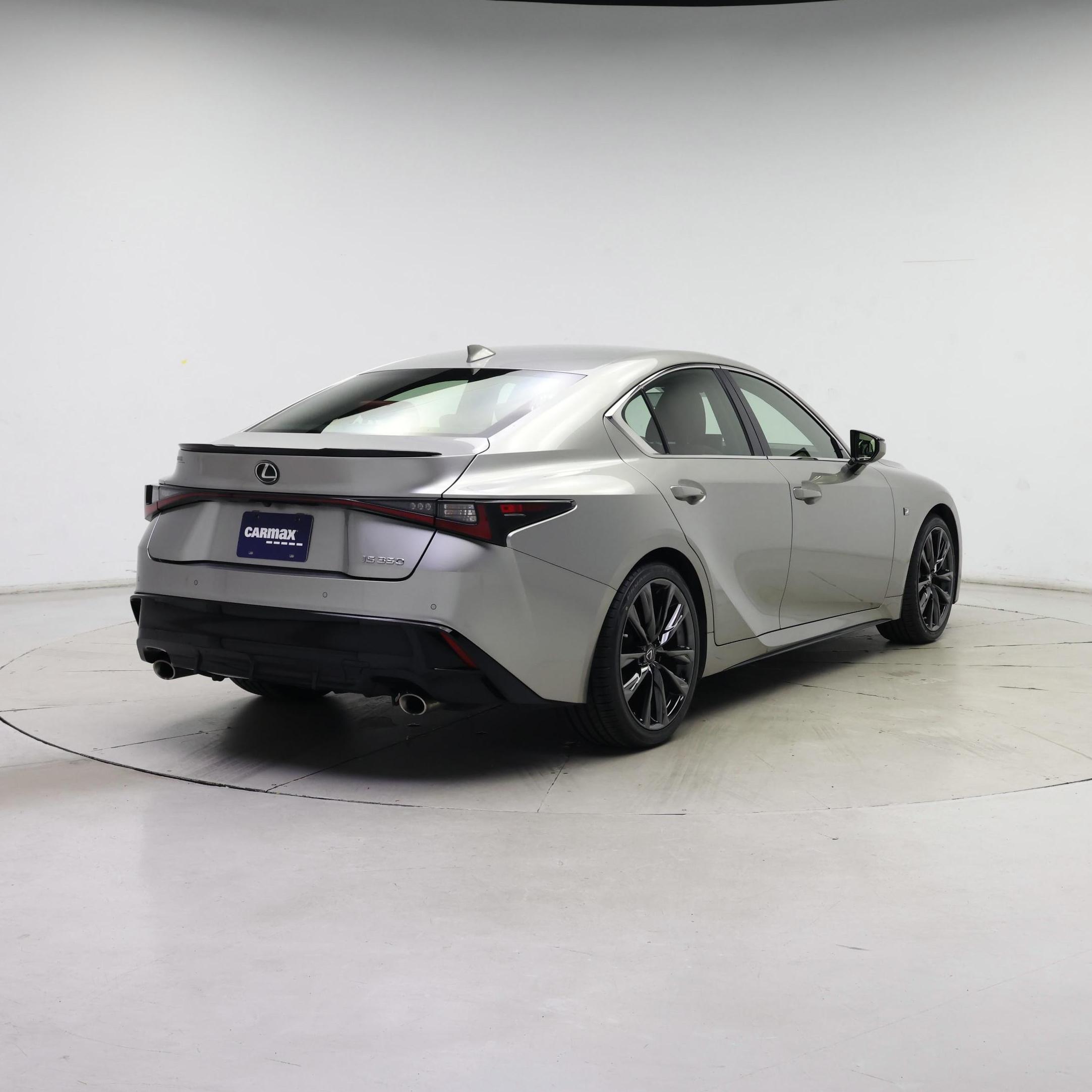 Thumbnail: 2022 Lexus IS - 8
