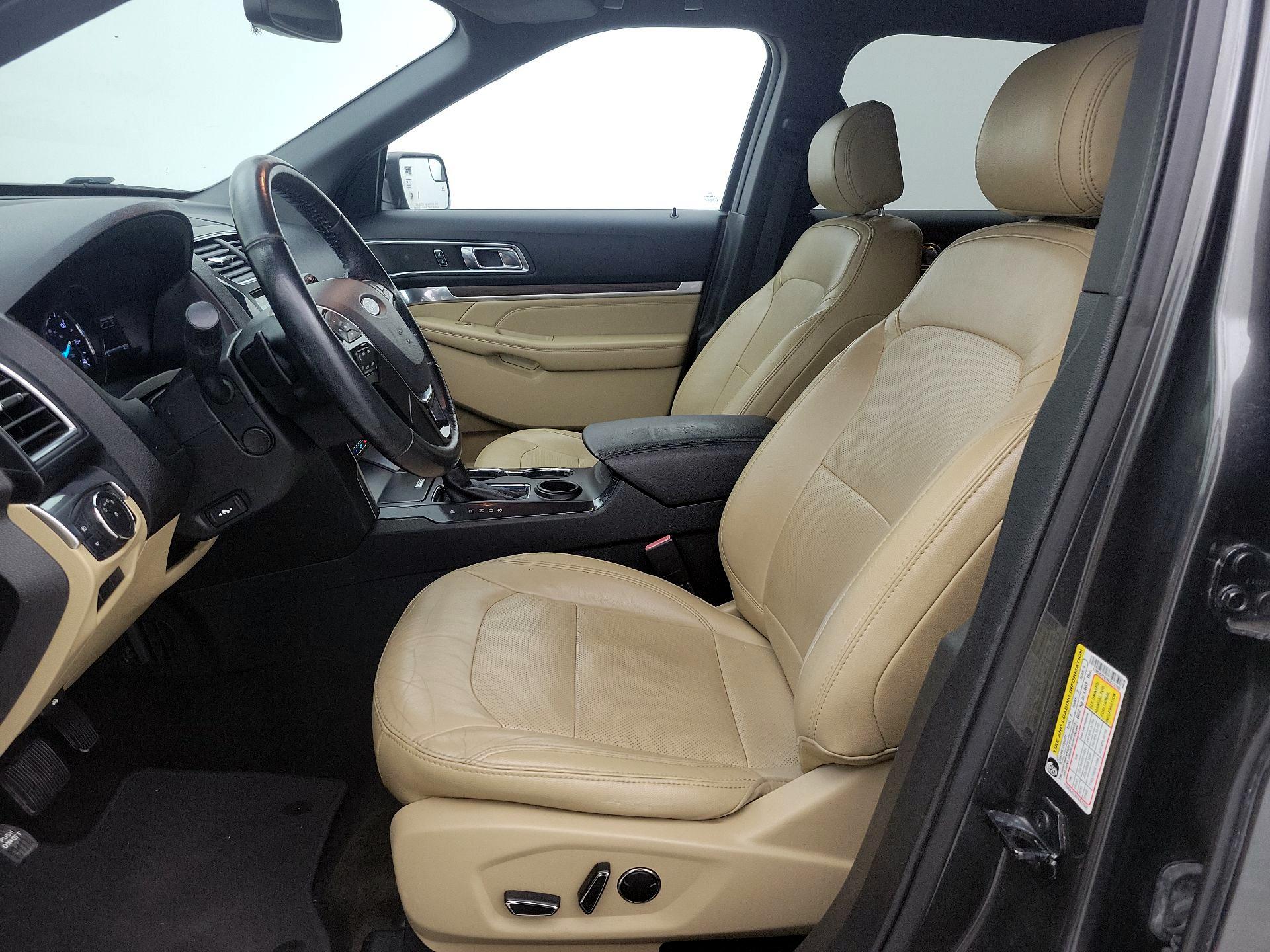 Thumbnail: 2017 Ford Explorer - 11