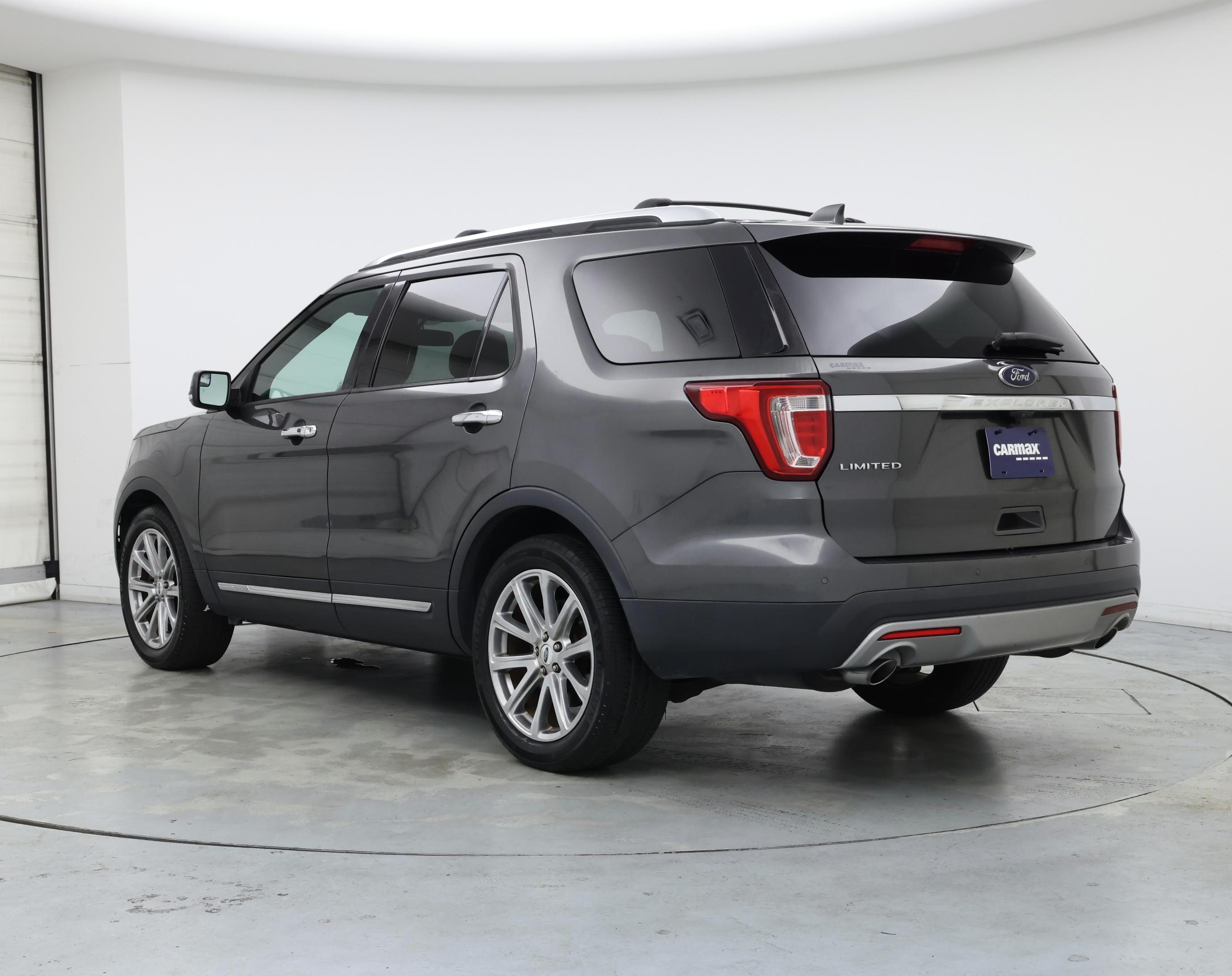 Thumbnail: 2017 Ford Explorer - 2