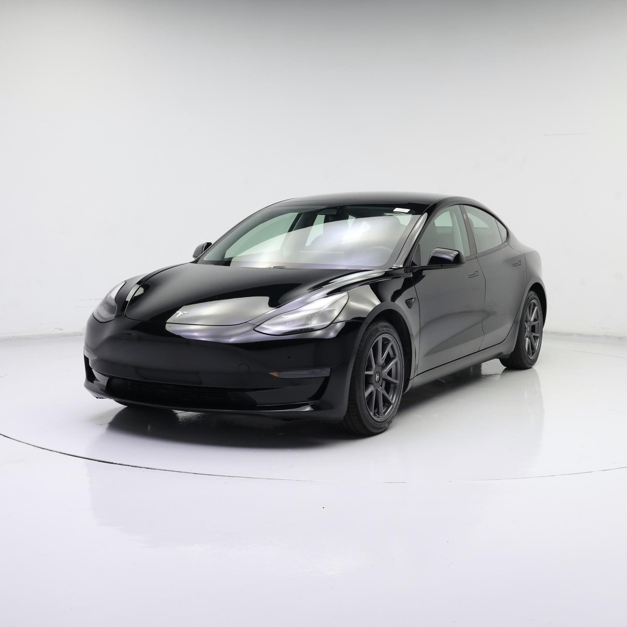Thumbnail: 2021 Tesla Model 3 - 4