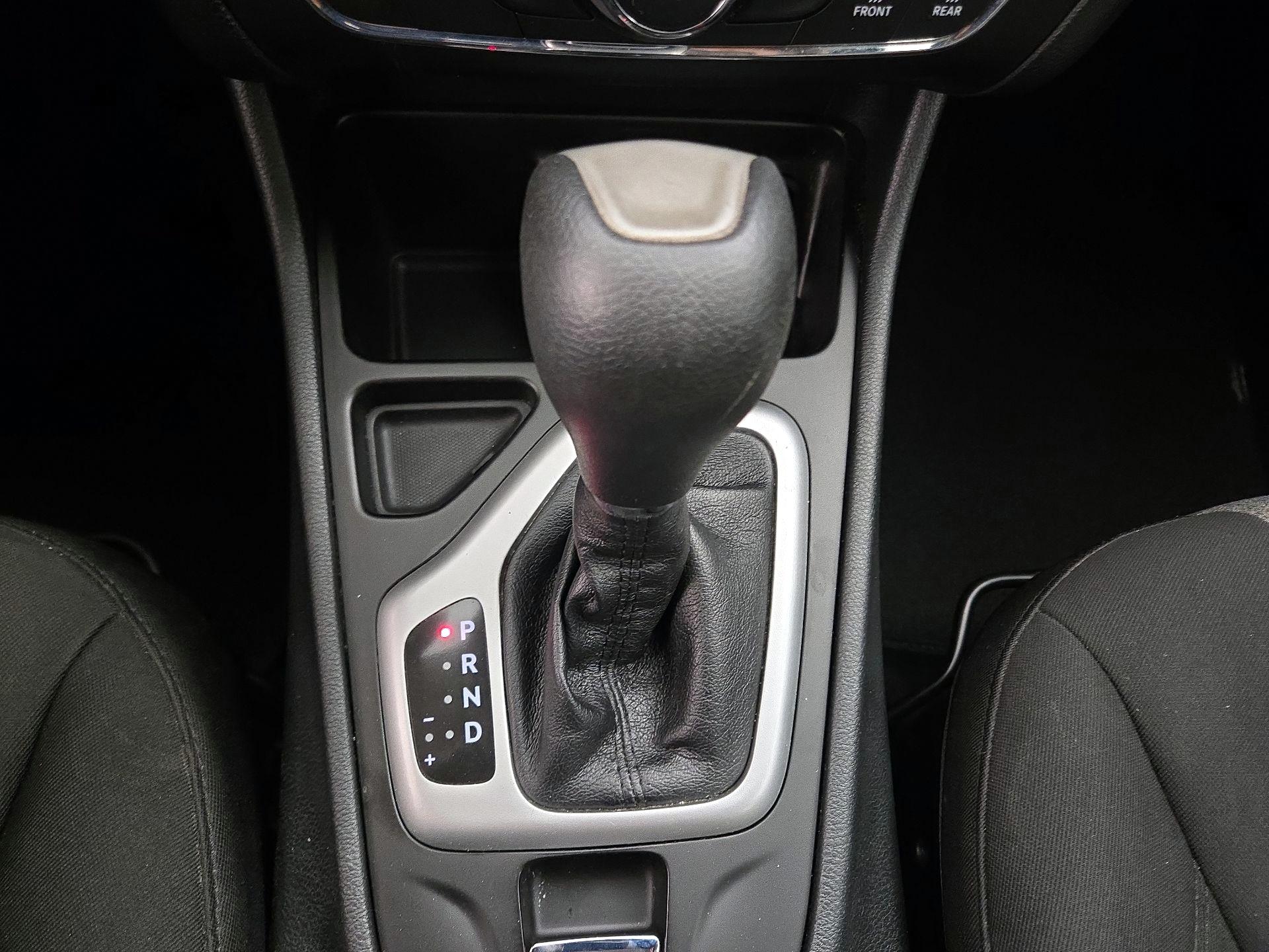 Thumbnail: 2014 Jeep Cherokee - 16